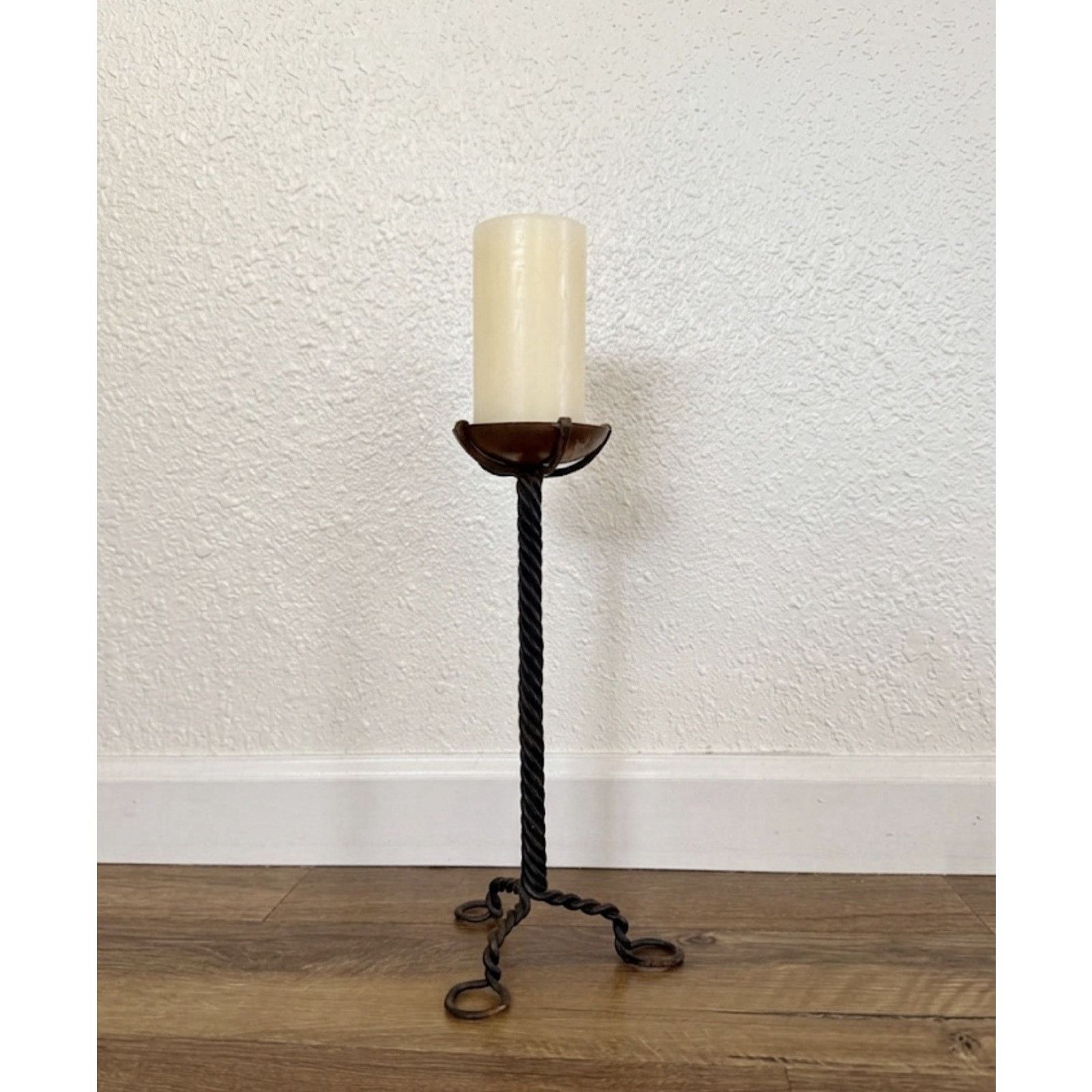 Other Vtg Braided Iron Copper Mission Pillar CandleHolder, 12" Size ONE SIZE - 1 Thumbnail