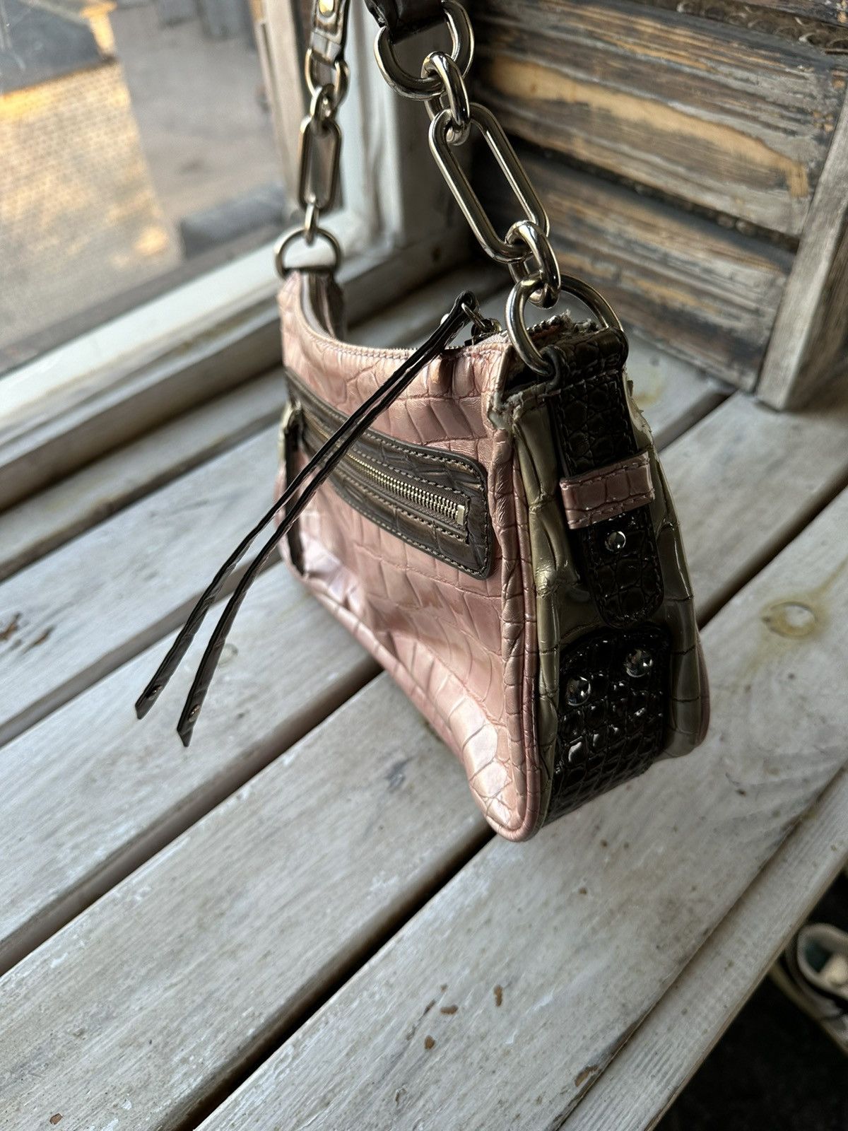 Guess × Japanese Brand 🚨Y2K Guess monogram Pink Avant-Garde Japan style hand bag Size ONE SIZE - 7 Thumbnail