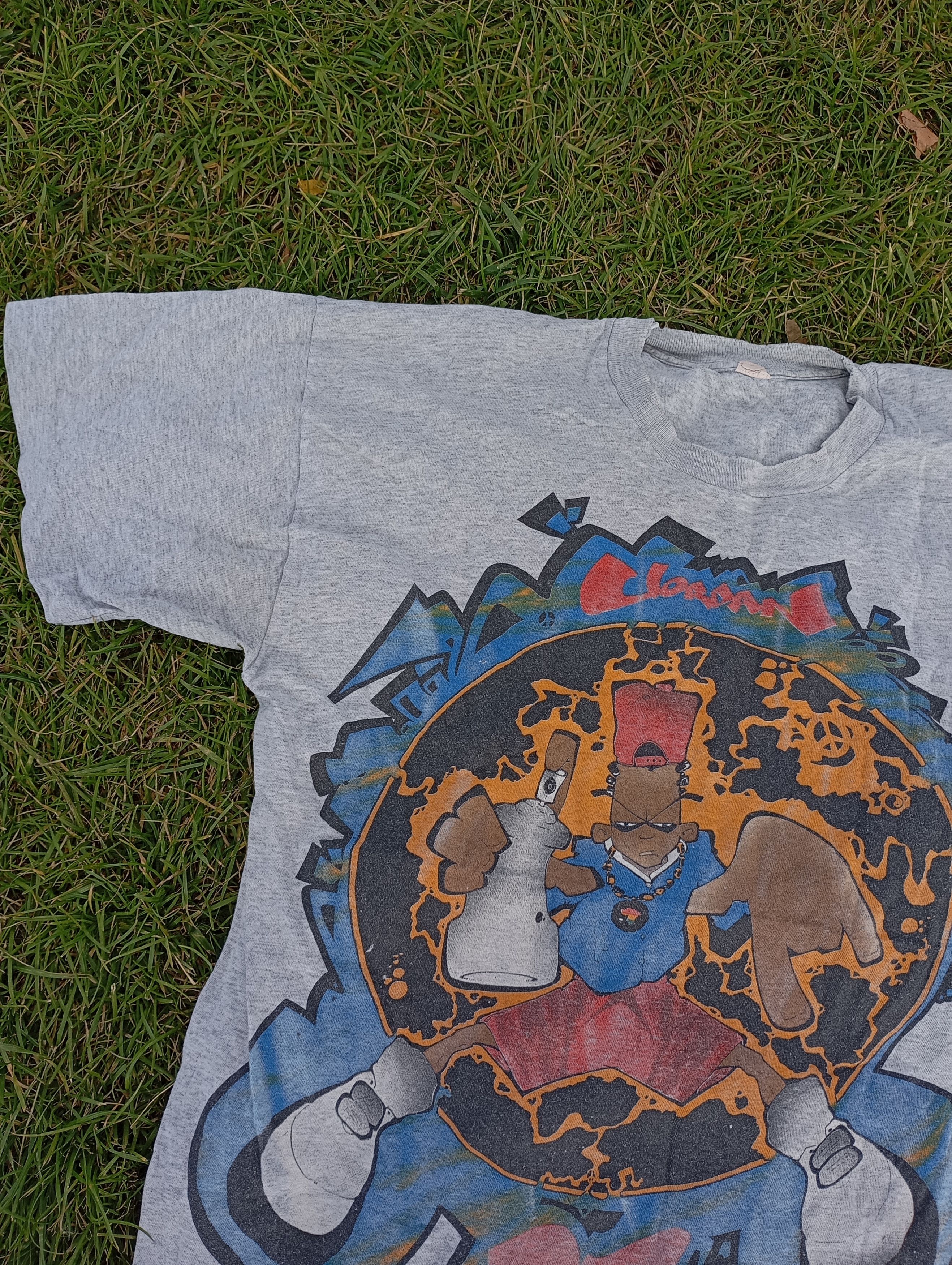Vintage Vintage 90s Jordan 23 Empire Secretive Art T-shirt Size US L / EU 52-54 / 3 - 2 Thumbnail