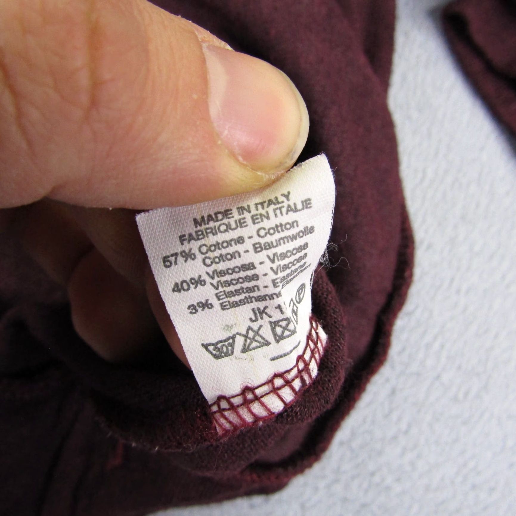 Brandy Melville Brandy Melville John Galt Hoodie Sweater Womens One Size Red Burgundy Knit Pullover Hooded Knit Italy Jumper Casual Regular Size ONE SIZE - 6 Thumbnail
