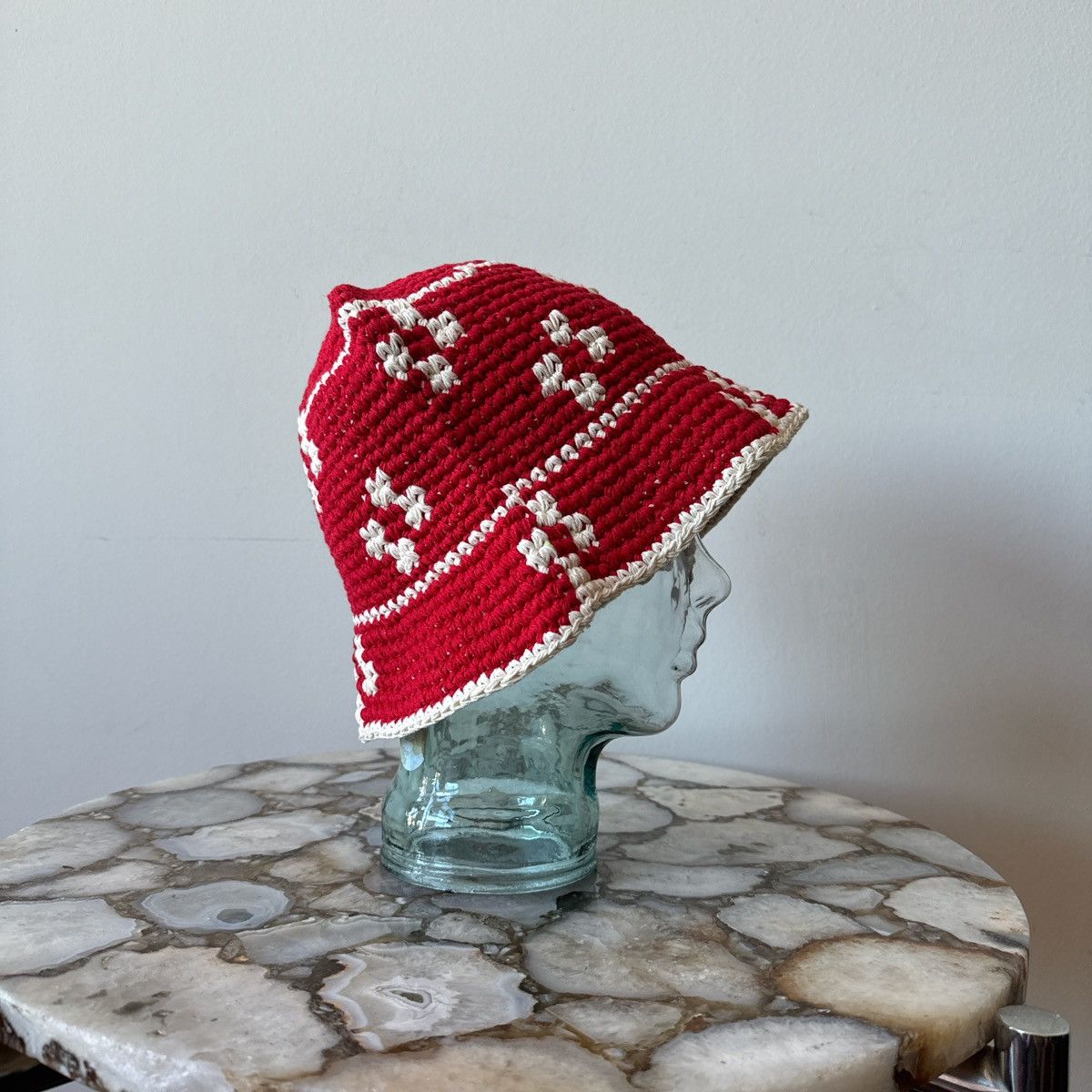 Other CROCHET BUCKET HATE Size ONE SIZE - 1 Thumbnail