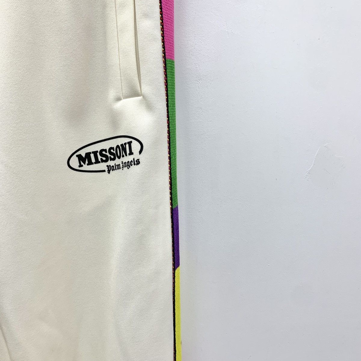 Palm Angels Palm Angels x Missoni Casual Pants K26WX Size 25" / US 0 / IT 36 - 4 Thumbnail