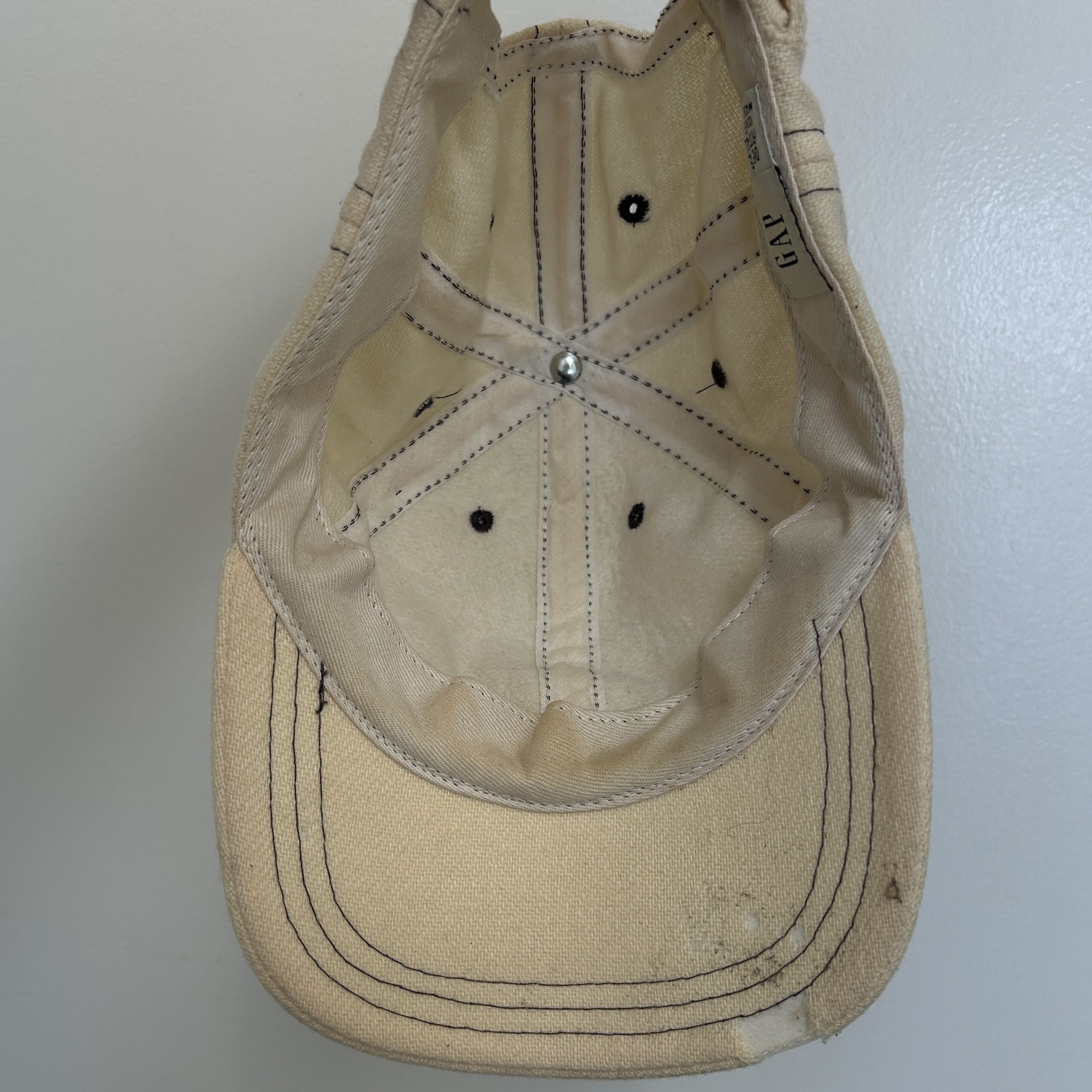 Vintage Vintage GAP Wool Baseball Cap Made in USA Size ONE SIZE - 4 Thumbnail