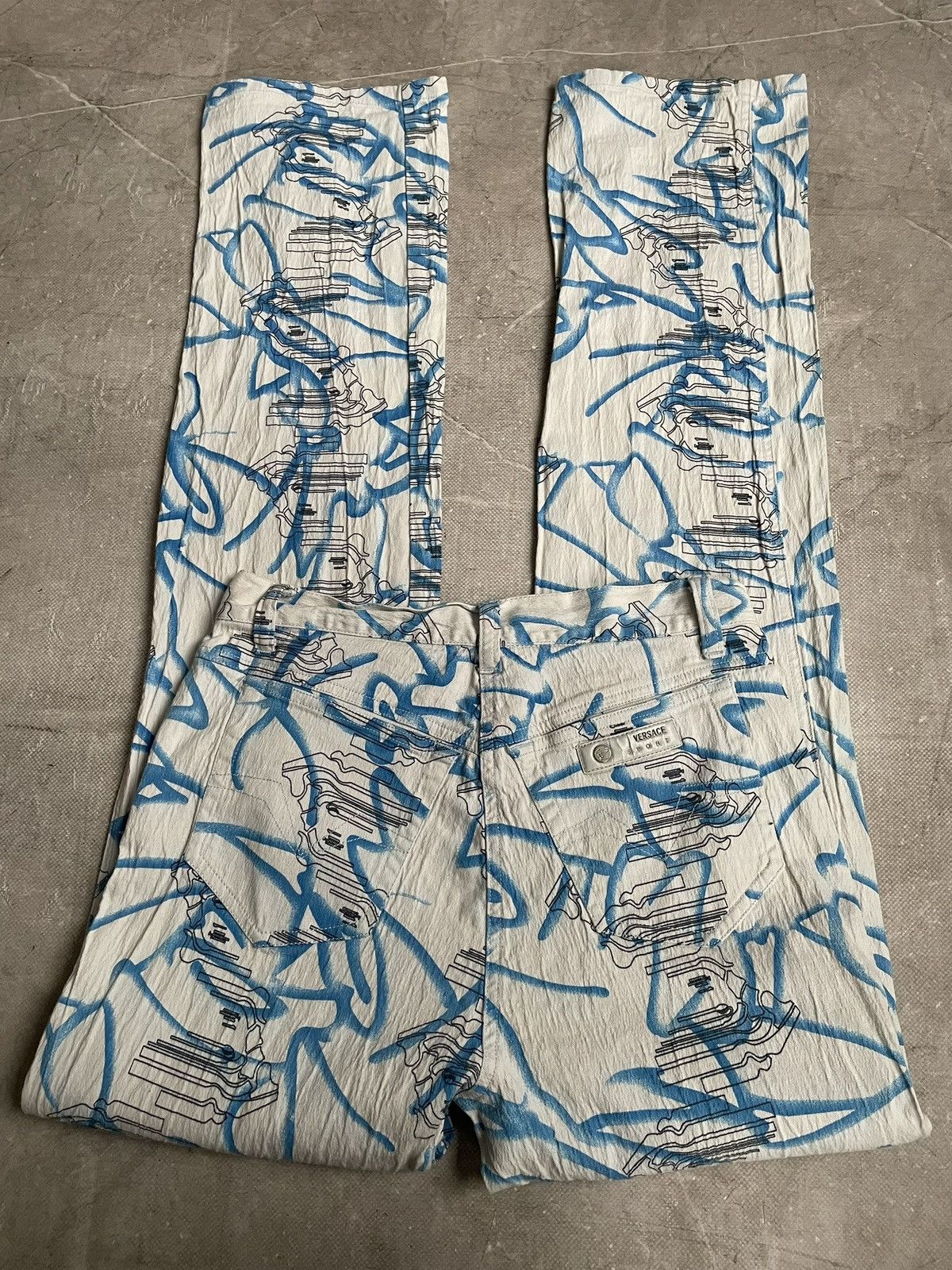 Versace Versace over print y2k archive jeans pants Size US 29 - 13 Thumbnail