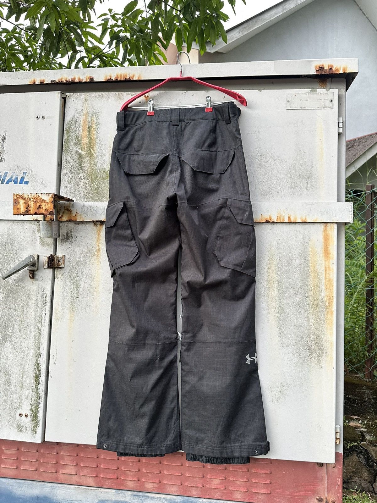 Under Armour 👹Under Armor Tactical Cargo Pants Size US 31 - 6 Thumbnail