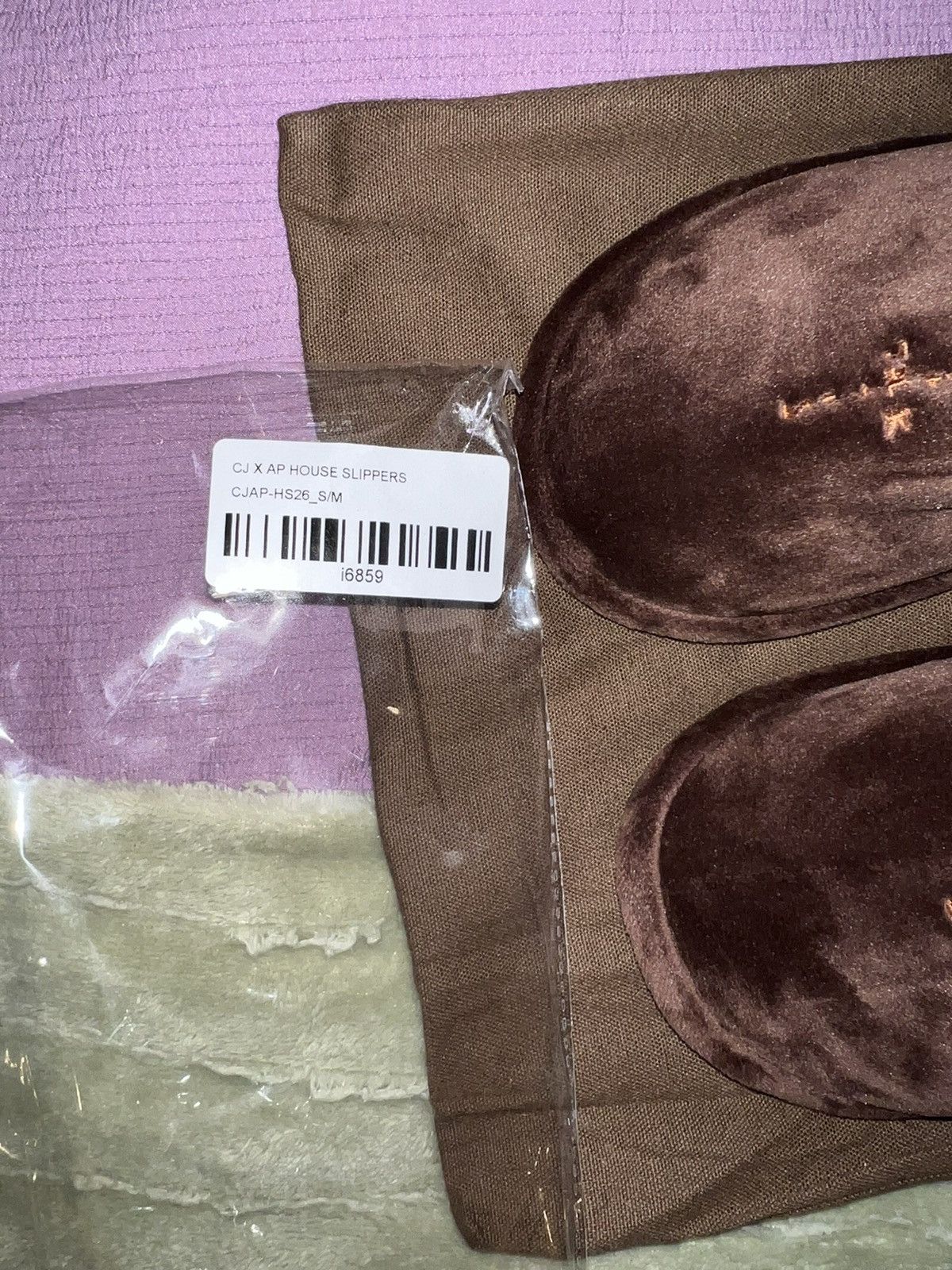 cactus jack house slippers