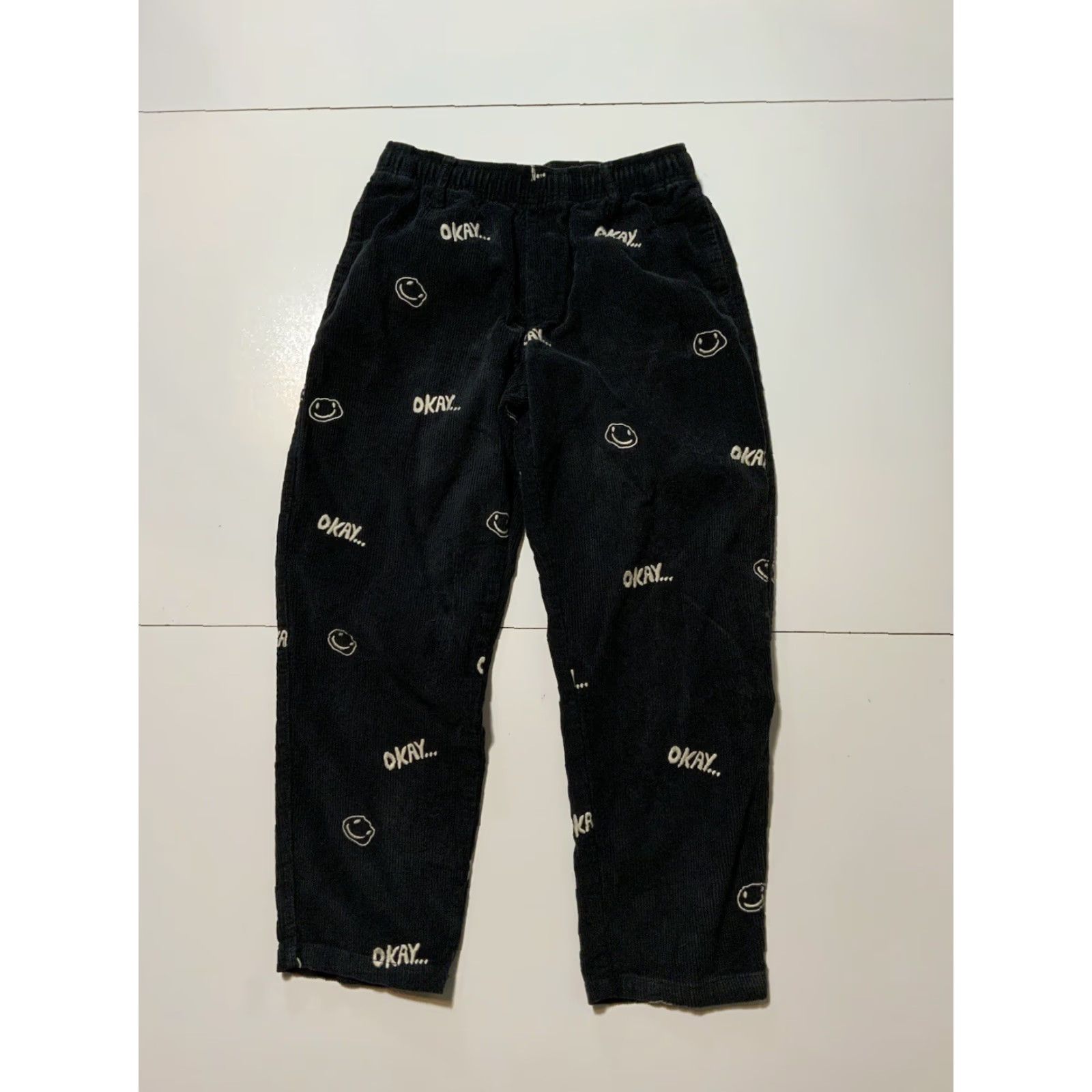 Urban Outfitters VINTAGE Urban Outfitters Okay Black Corduroy Pants Smiley Faces Sz. S Unisex Adults Pants Womens/Mens? Size US 29 - 3 Thumbnail