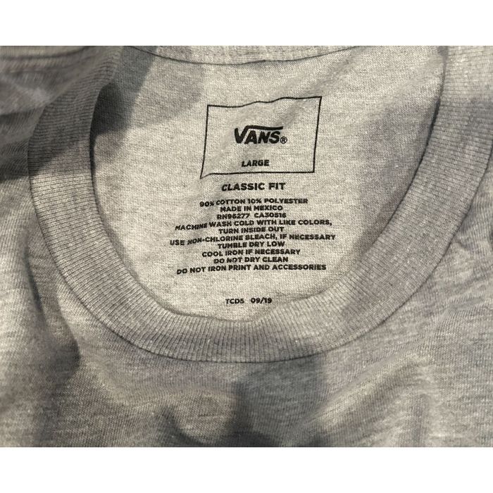 Vans t shirt outlet tag