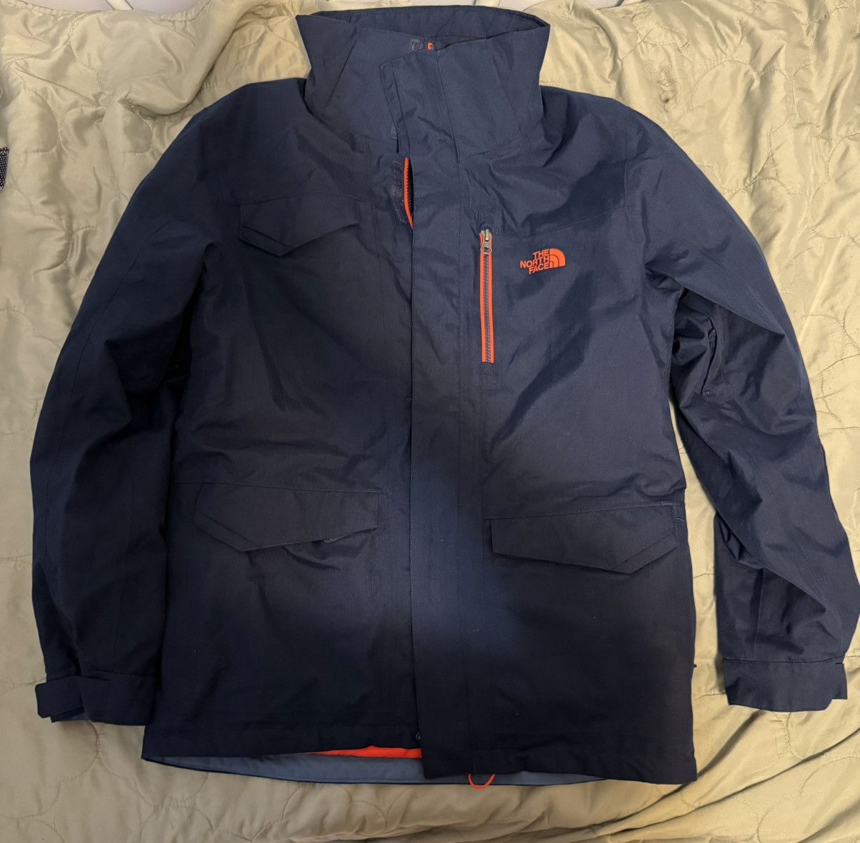 The North Face The North Face Gatekeeper Insulated Waterproof Ski Jacket Size US M / EU 48-50 / 2 - 1 Thumbnail