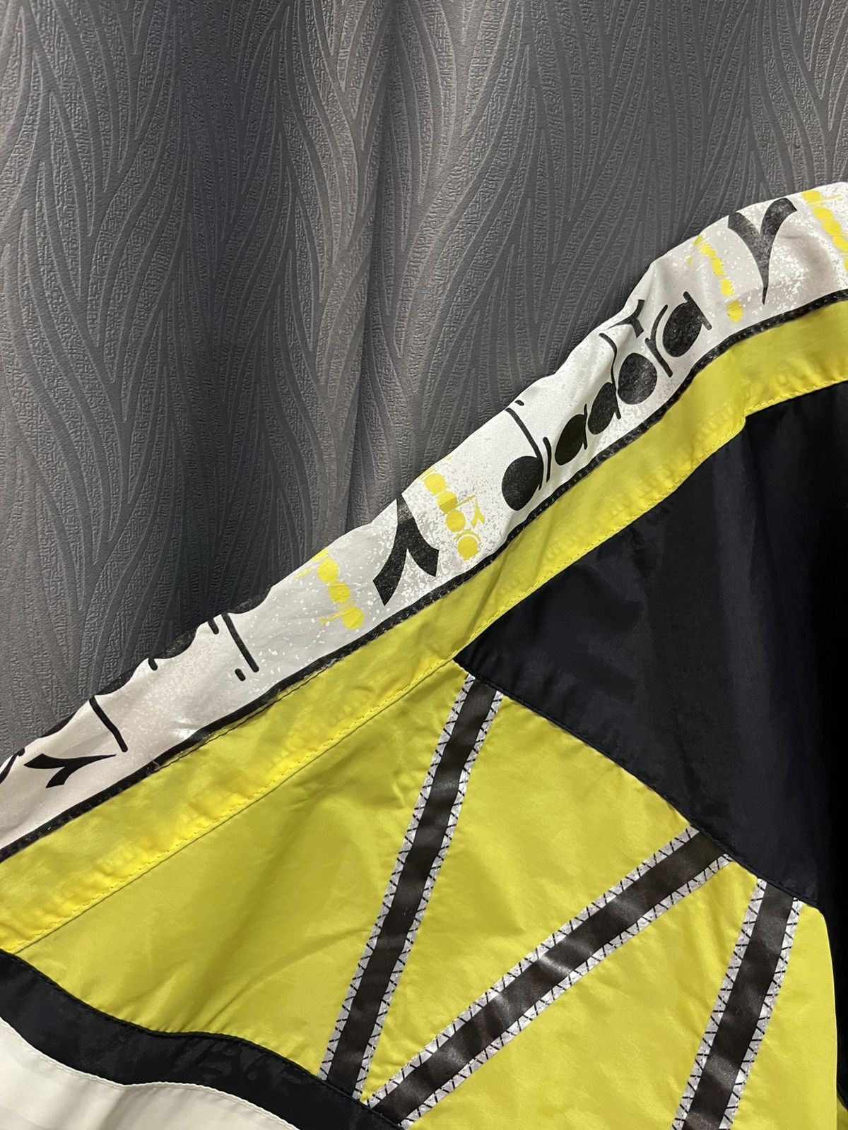 Diadora × Vintage Diadora Pullover Hoodie Big Logo Windbreaker 90s Size US XL / EU 56 / 4 - 5 Thumbnail
