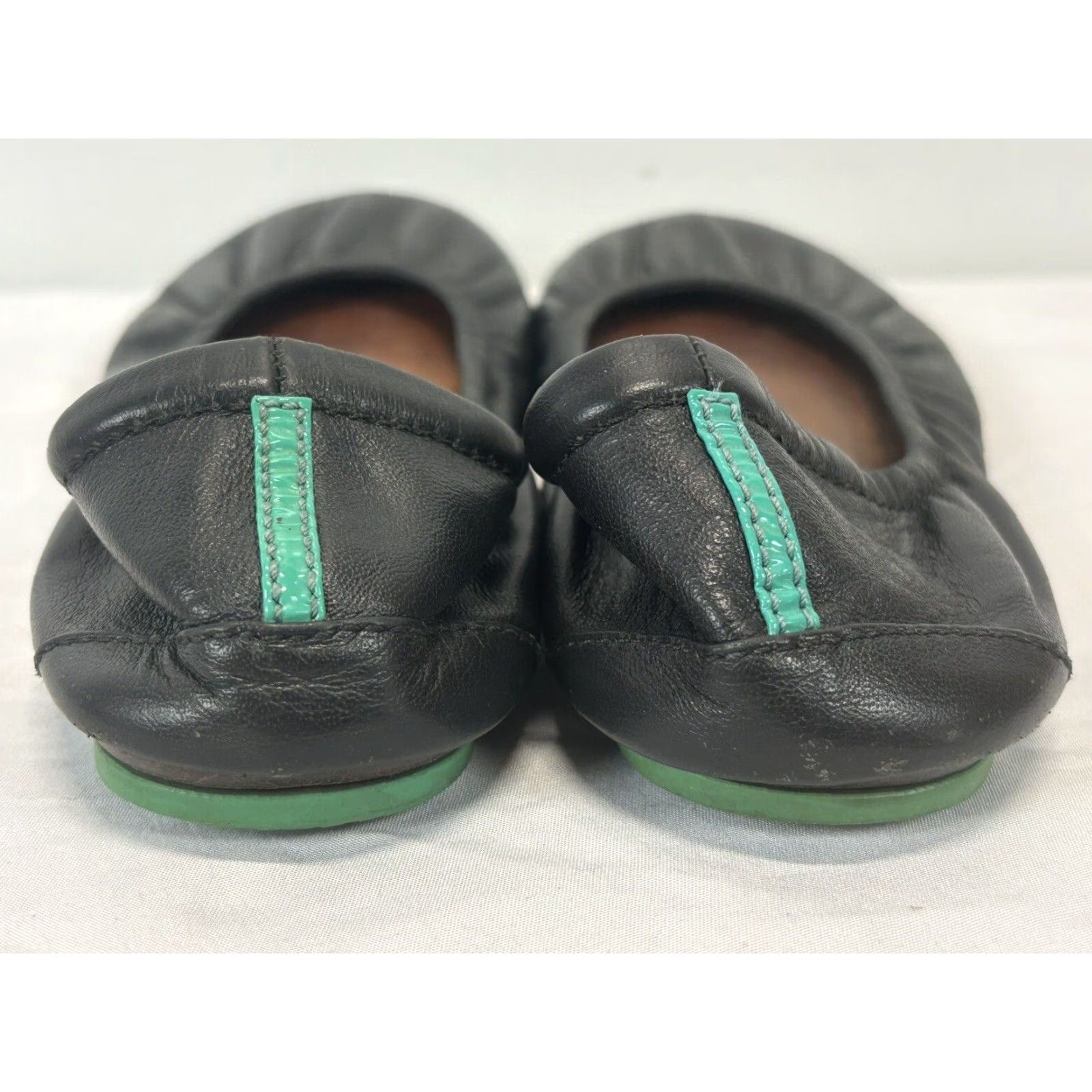 Vintage Tieks Ballet Flats Size 8 Matte Black Leather Comfort Slip On Shoes Womens Size US 6 / IT 36 - 4 Thumbnail