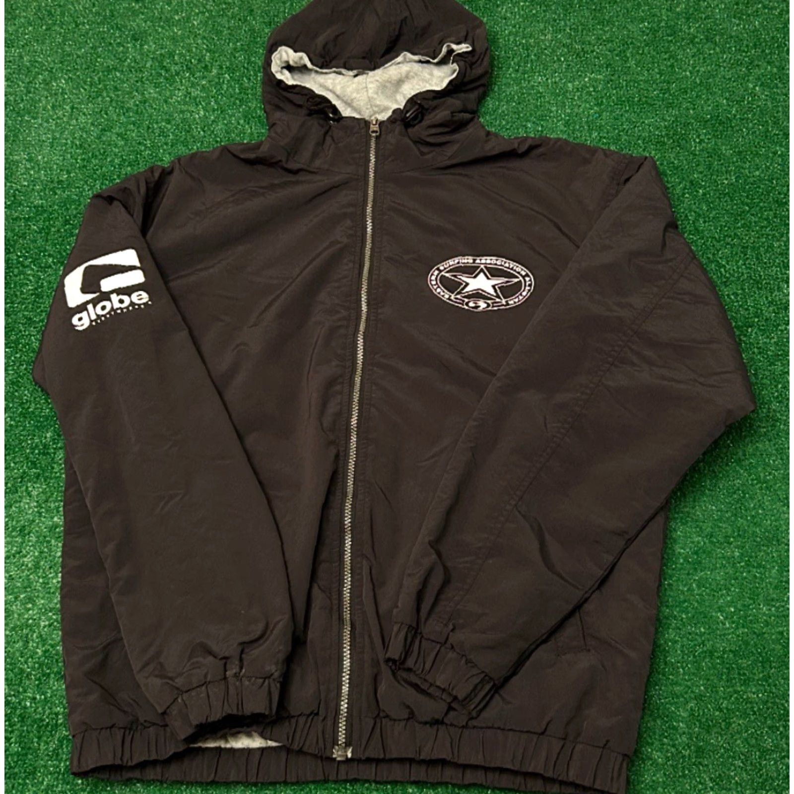 Globe VINTAGE Globe Surf Eastern Surfing Association 2005 Jacket Hoodie Mens Small Black 90s Surf Skater Vintage Size US S / EU 44-46 / 1 - 2 Thumbnail