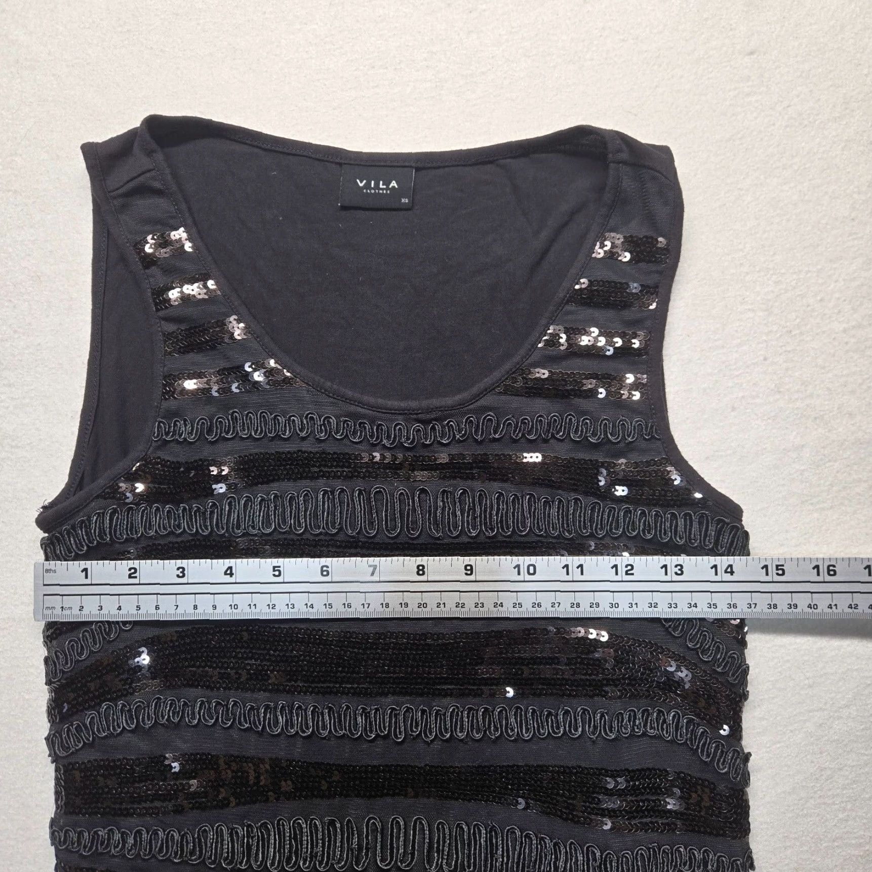 Vintage Vila Shirt Tank Top Sleeveless Adult XS Black Women XS Vila Shimmer Solid Black Tank Top Shirt Sleeveless Adult Women's XS Extra Small Size XS / US 0-2 / IT 36-38 - 5 Thumbnail