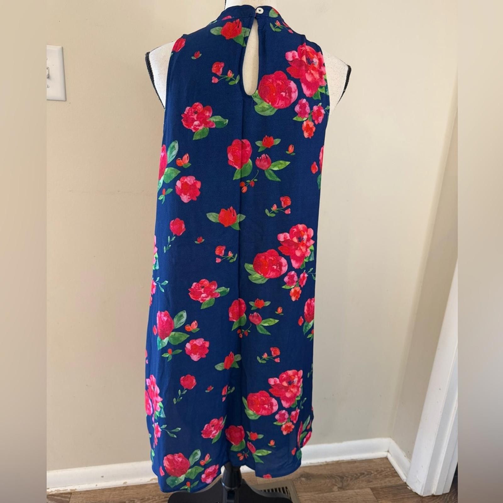 Other Mud Pie floral rose sleeveless midi dress Size small Size S / US 4 / IT 40 - 3 Thumbnail