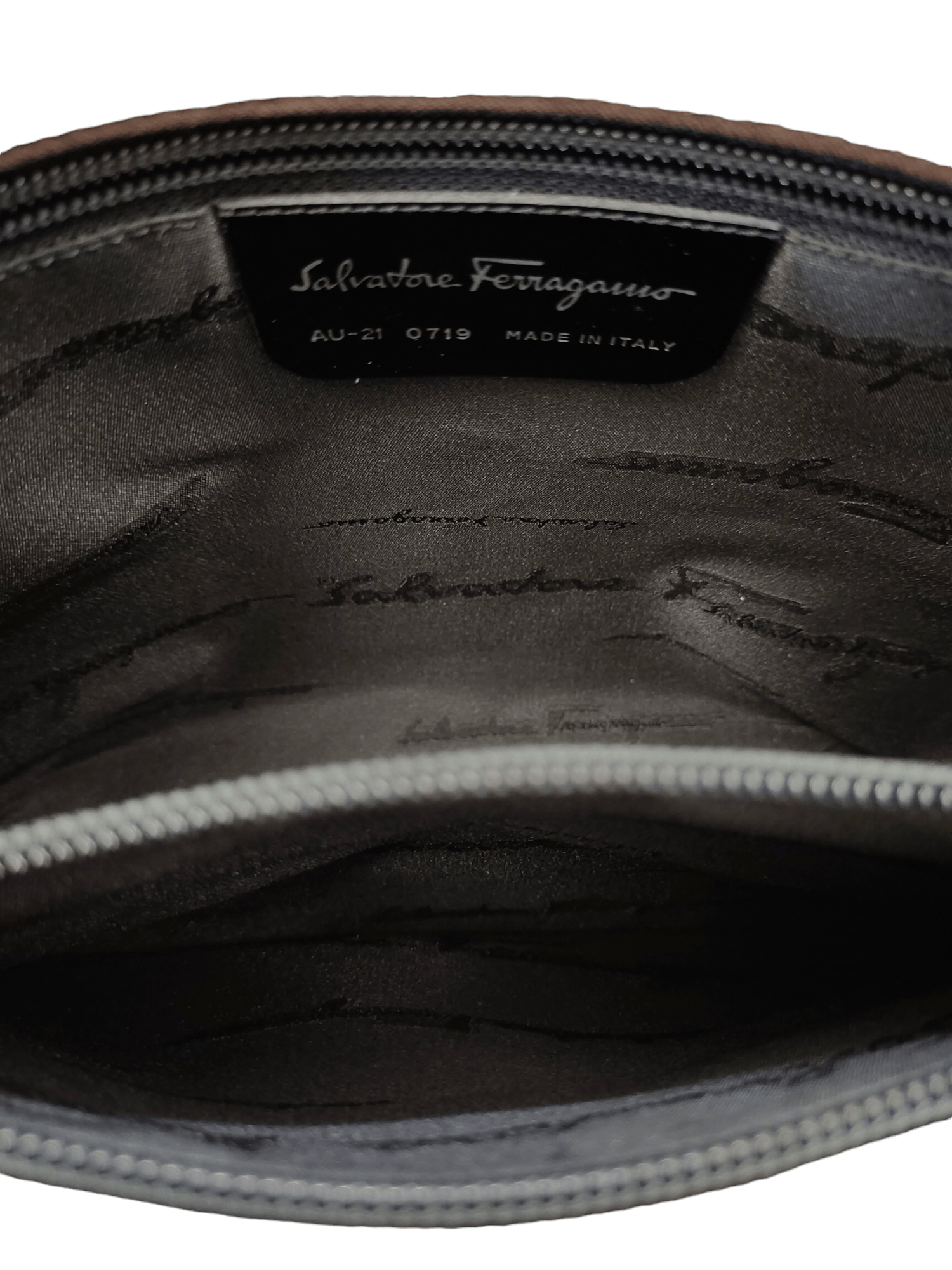Salvatore Ferragamo Vintage Salvatore Ferragamo Italy Chain Shoulder Bag Size ONE SIZE - 18 Thumbnail