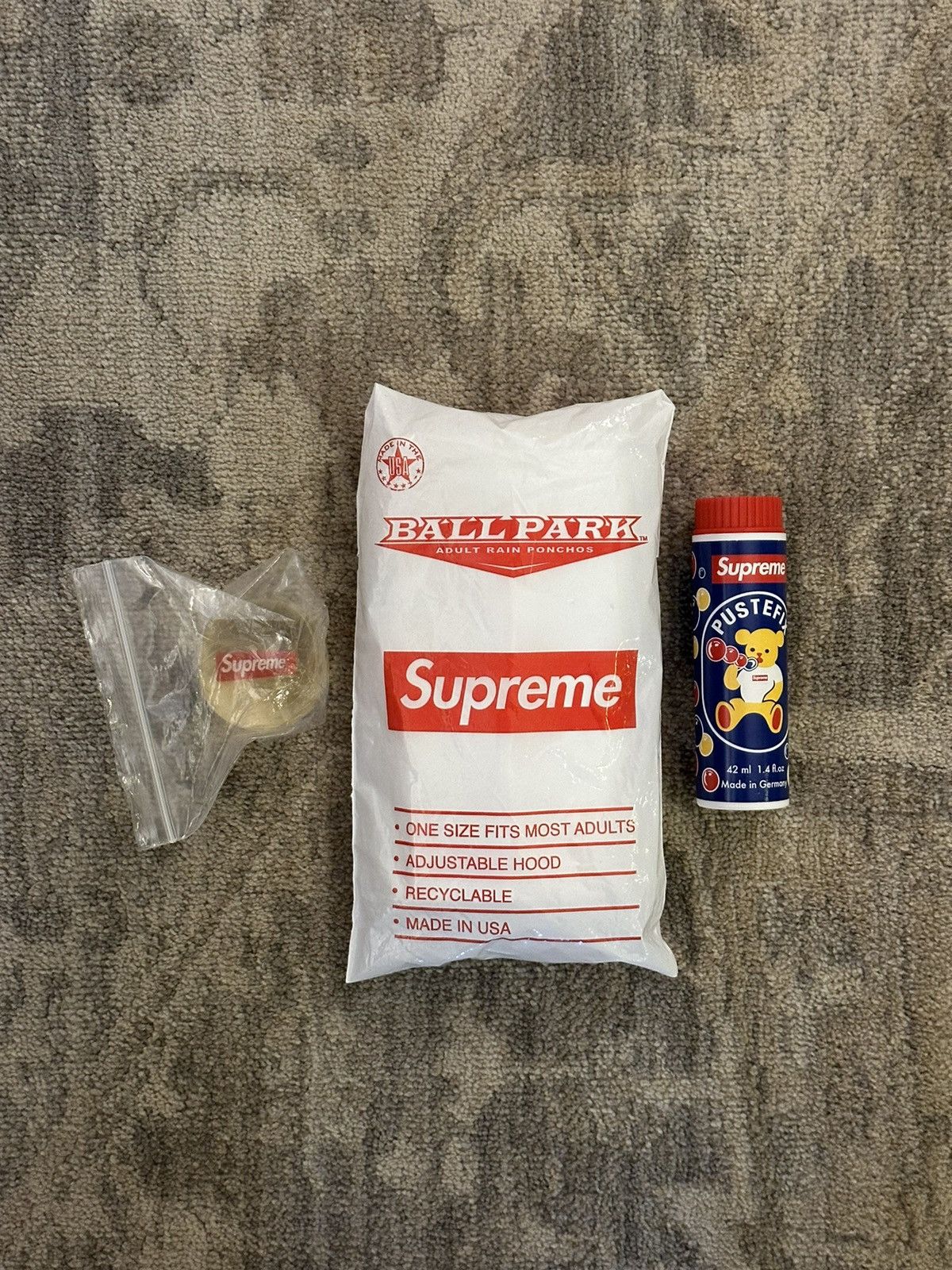 Supreme 3x Supreme Accessories Lot Size ONE SIZE - 1 Preview