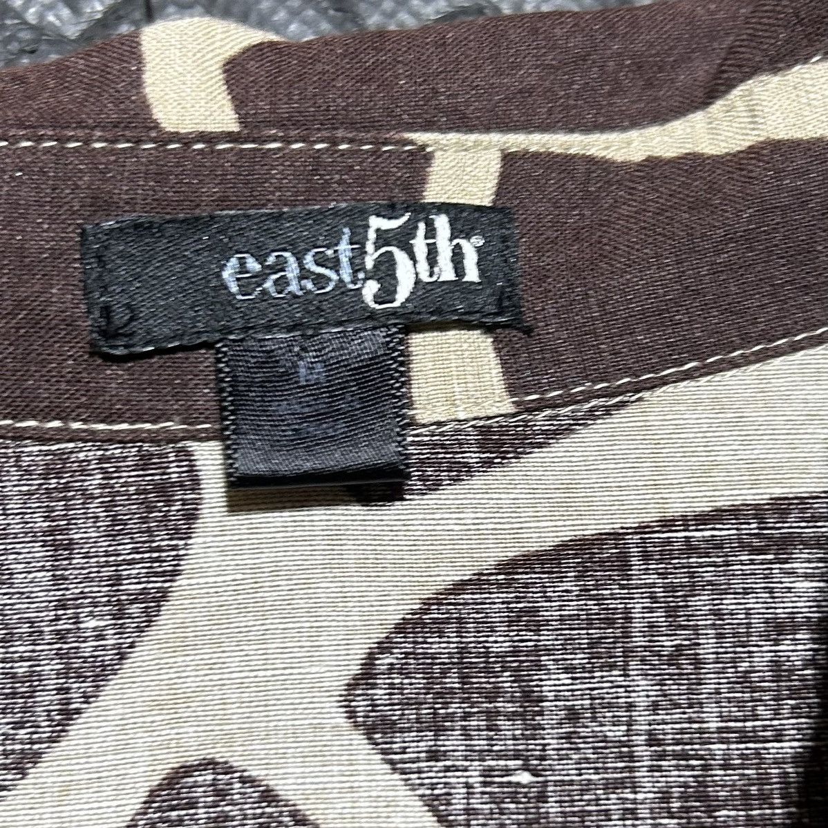 Other East 5th Brown Giraffe Animal Print Shirt Button Down Medium Size M / US 6-8 / IT 42-44 - 2 Thumbnail
