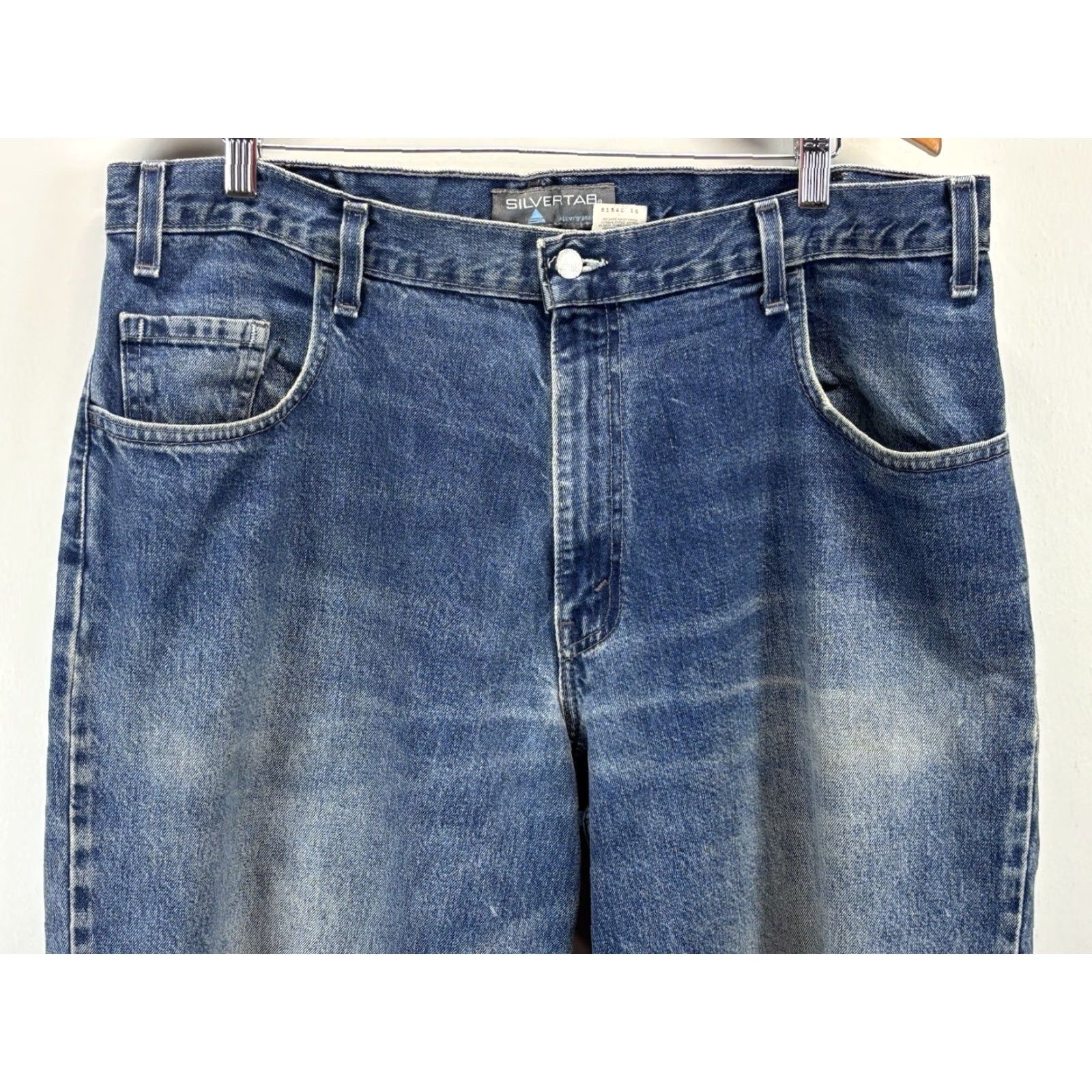 Levi's VINTAGE Levi's Silvertab Jeans Baggy Regular 38x35 Blue Denim 2001 Y2K Skater Mens Size US 38 / EU 54 - 2 Thumbnail