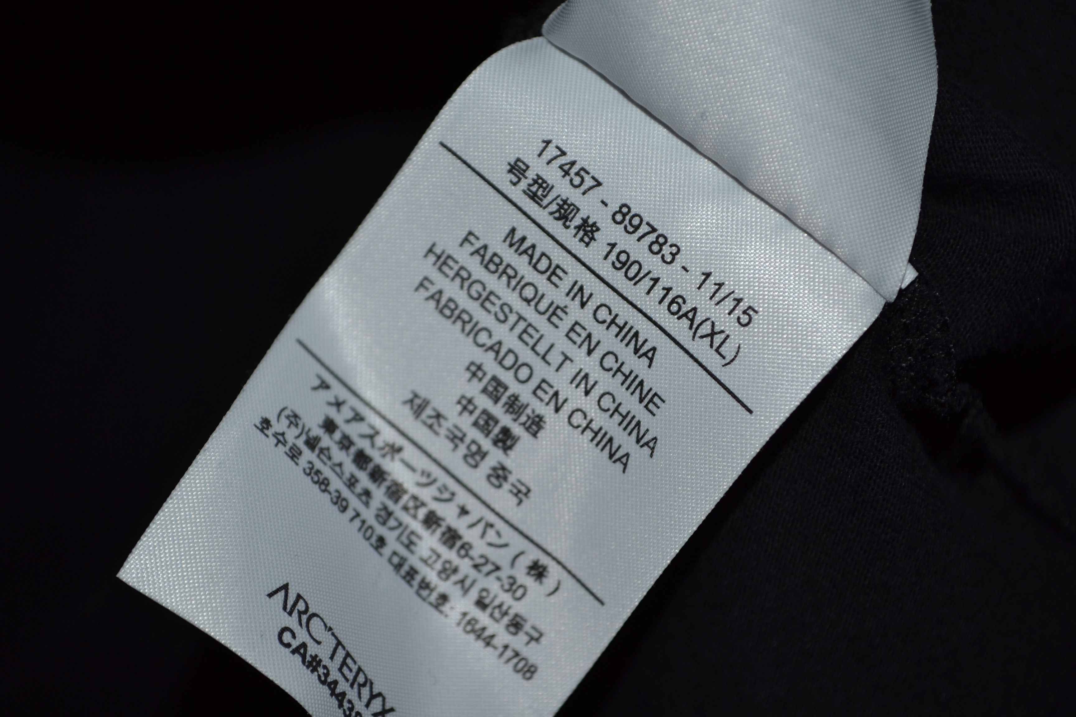 Arc'teryx Arc’teryx Graphic T Shirt XL Black Cotton Size US XL / EU 56 / 4 - 11 Thumbnail