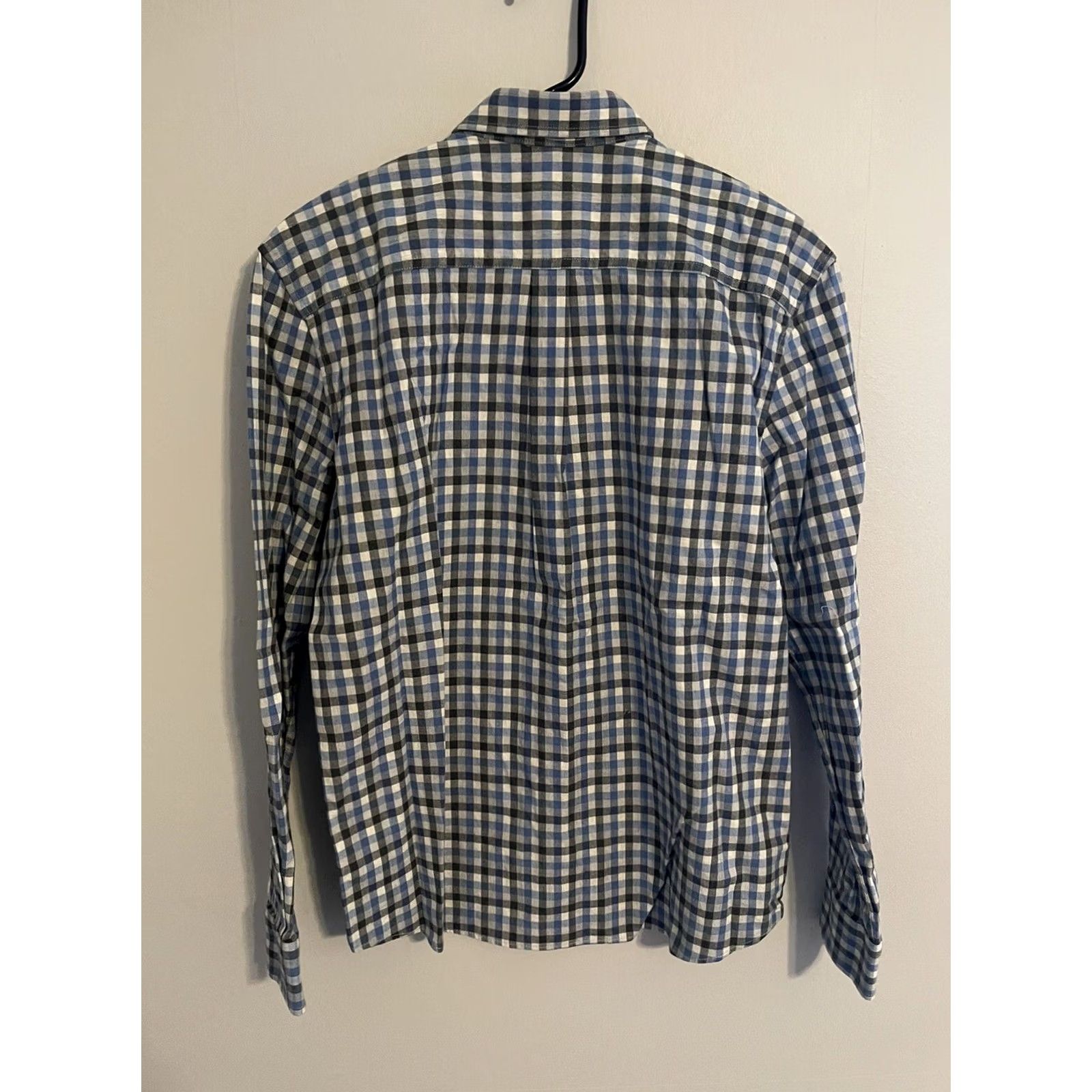 johnnie-O johnnie-O Button Up Shirt Mens Medium Maliblu Blue L/S Coen Hangin' Out Size 40R - 4 Thumbnail