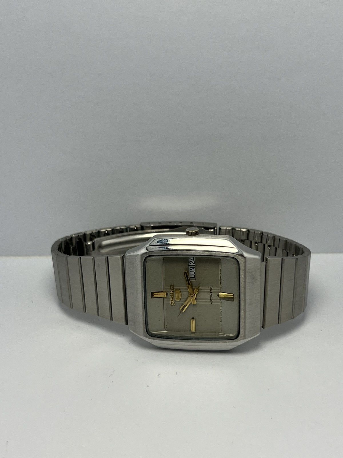 Seiko Seiko 5 Automatic Vintage Wrist Watch Day/Date Japan Size 36 - 10 Thumbnail