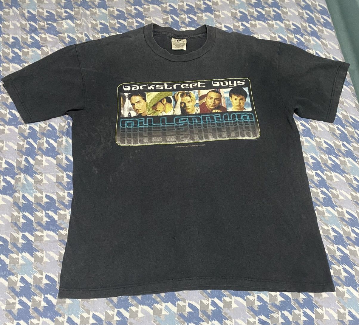 Vintage vtg 1999 backstreet boys tee Size US XL / EU 56 / 4 - 1 Thumbnail