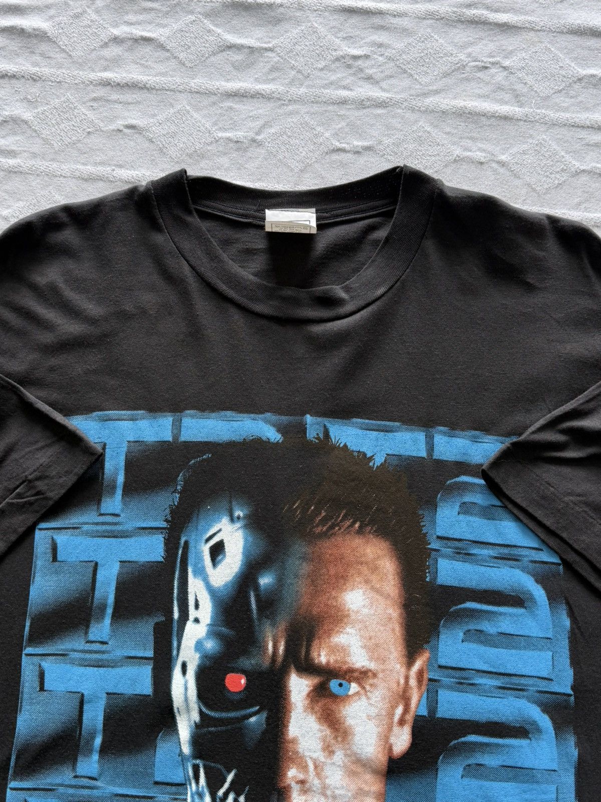 Vintage Vintage 1991 Terminator 2 Judgment Day Movie T-Shirt Tee Size US XL / EU 56 / 4 - 3 Thumbnail