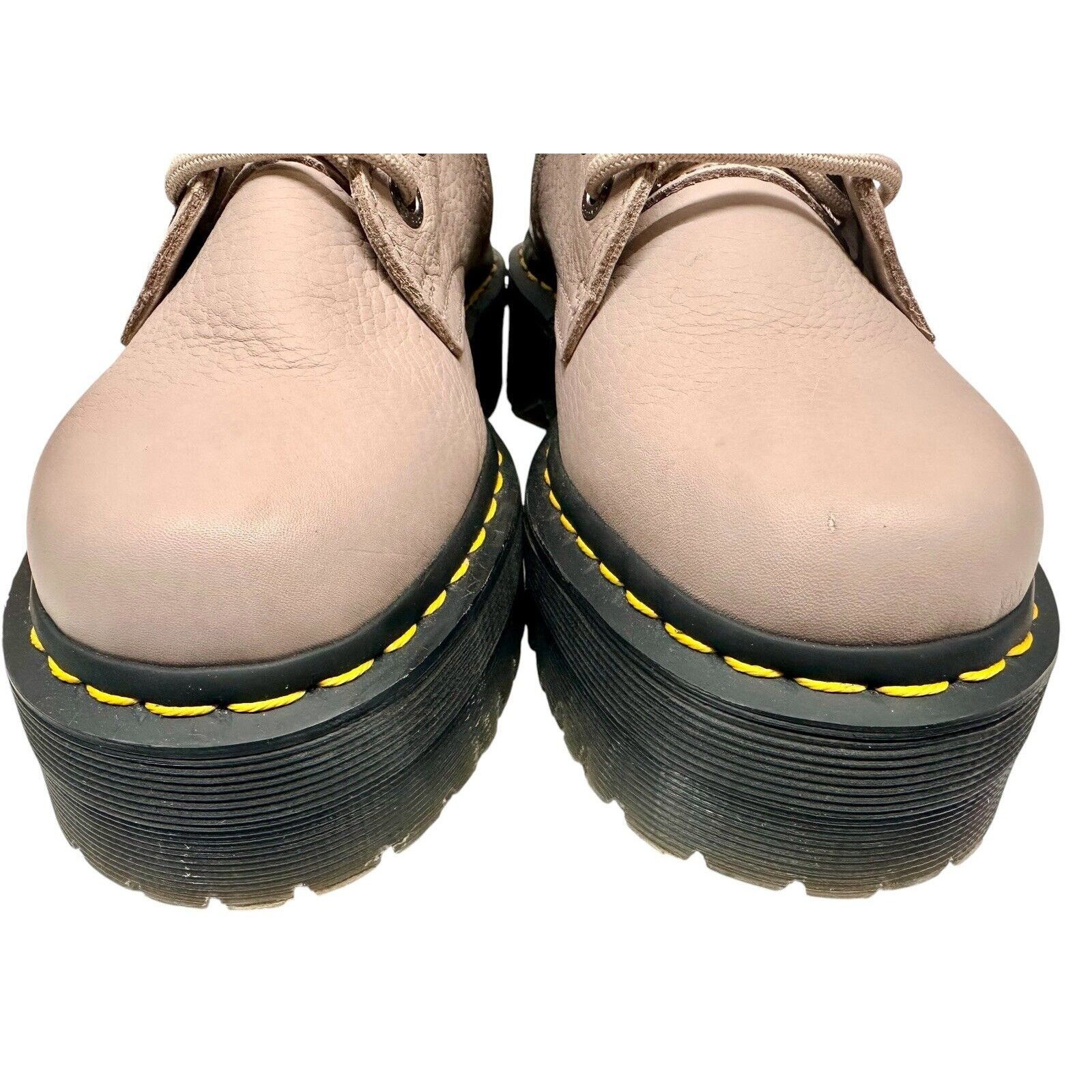 Dr. Martens Dr. Martens Jadon Platform Leather Boot - Taupe US 7 L Size US 7 / IT 37 - 9 Thumbnail