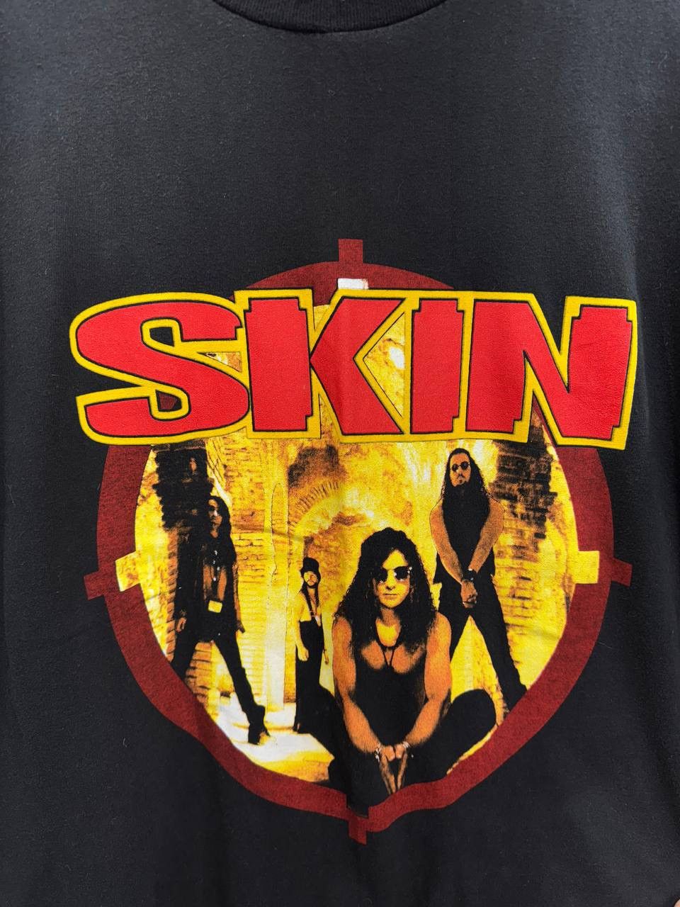 Band Tees Vintage 1995 SKIN Tour band tees Rare T-Shirt Size US XL / EU 56 / 4 - 3 Thumbnail