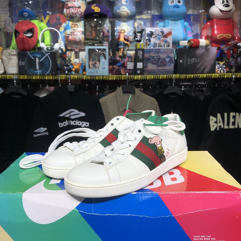 Gucci Gucci Ace Leather Sneakers with Cat Design 0079 Size US 5 / IT 35 - 1 Thumbnail