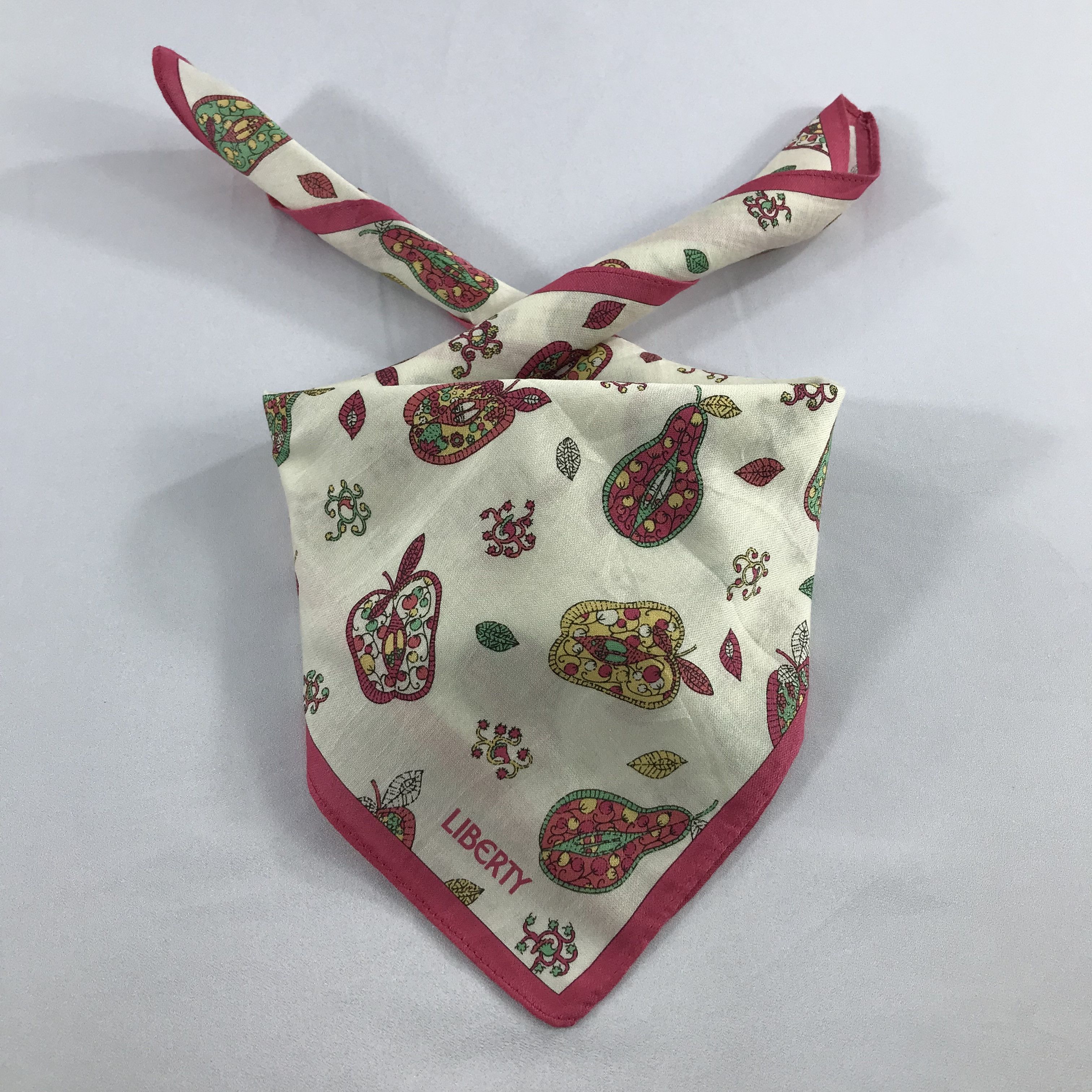 Liberty × Vintage Liberty Bandana / Handkerchief / Neckerchief - S2521 Size ONE SIZE - 3 Thumbnail