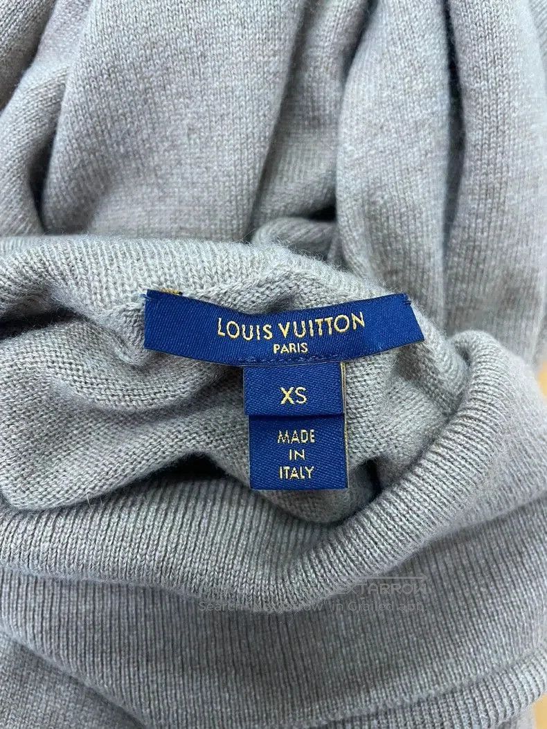 Louis Vuitton LV Beige Cashmere Turtleneck Sweater. Size US XS / EU 42 / 0 - 4 Thumbnail