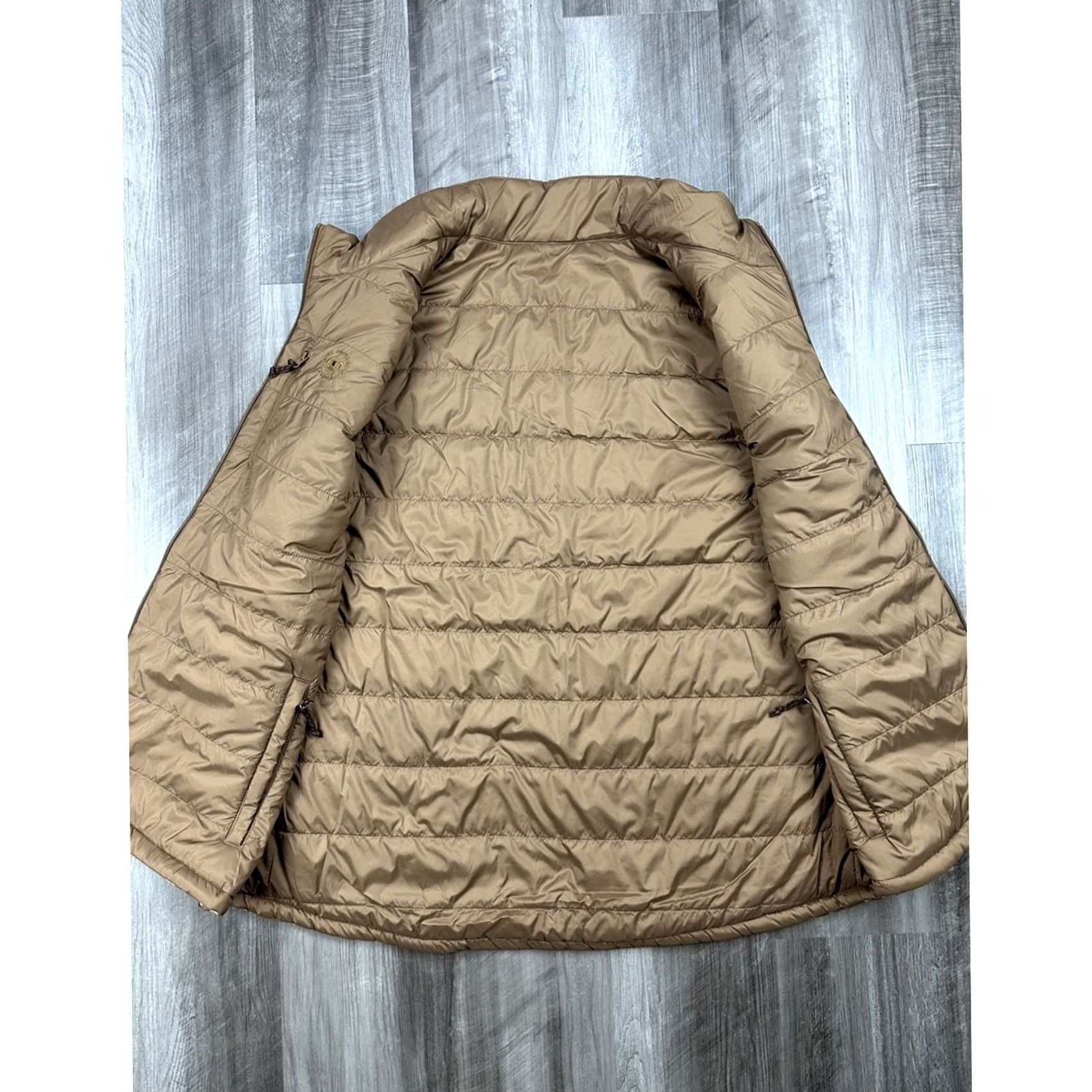 Vintage Texas A&M Aggies Amigo Provisions Camo Quilted Puffer Vest 2XL Mens Tan Reversible Jacket Size US XXL / EU 58 / 5 - 5 Thumbnail