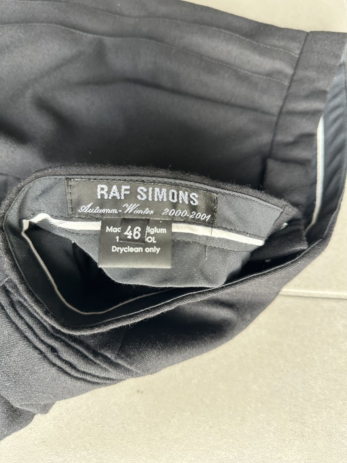 Raf Simons Raf Simons AW2000 “confusion” pleated wide trousers Size US 30 / EU 46 - 13 Thumbnail