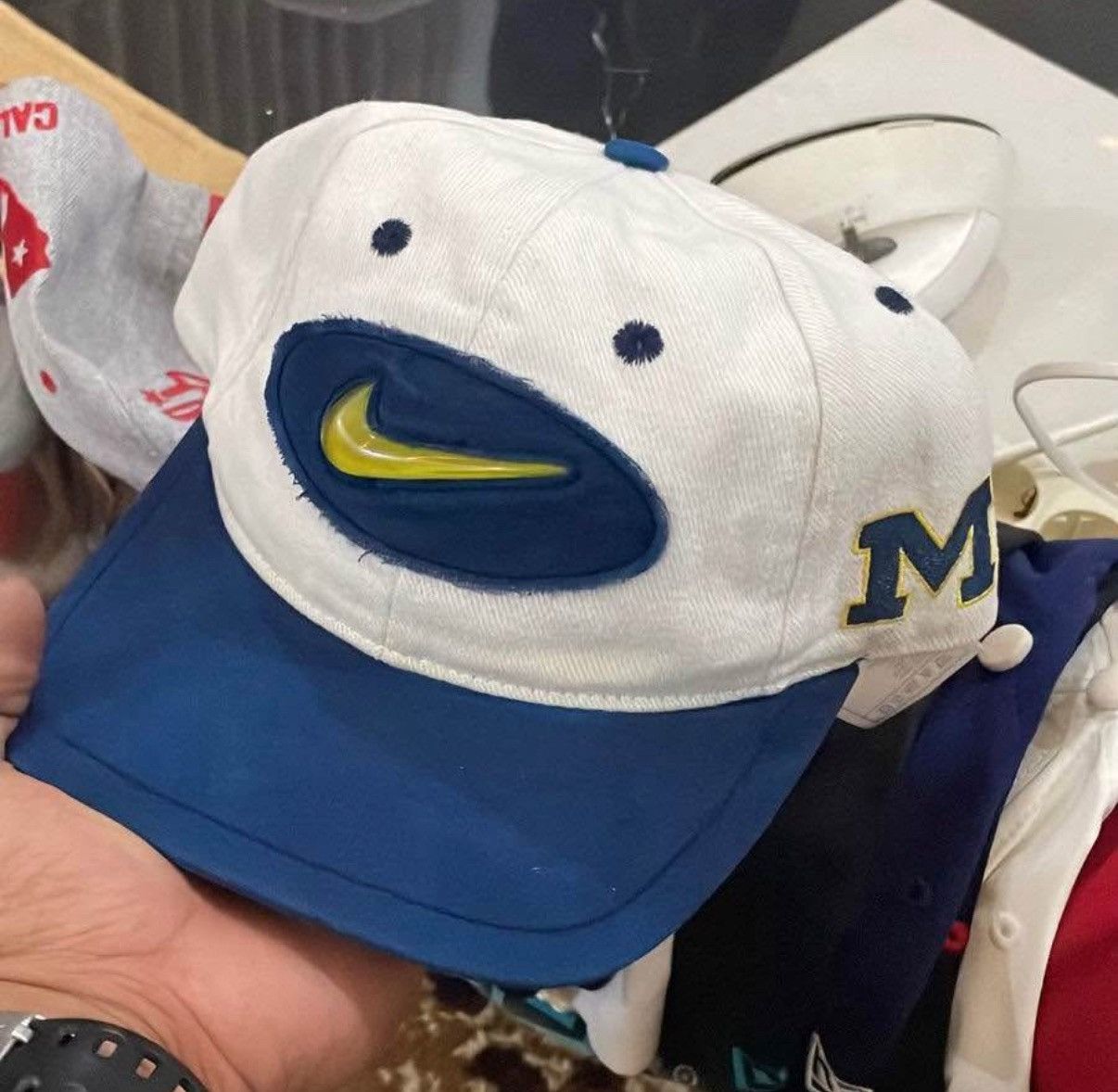 Nike Nike bubble vintage michigan 80s Size ONE SIZE - 1 Thumbnail