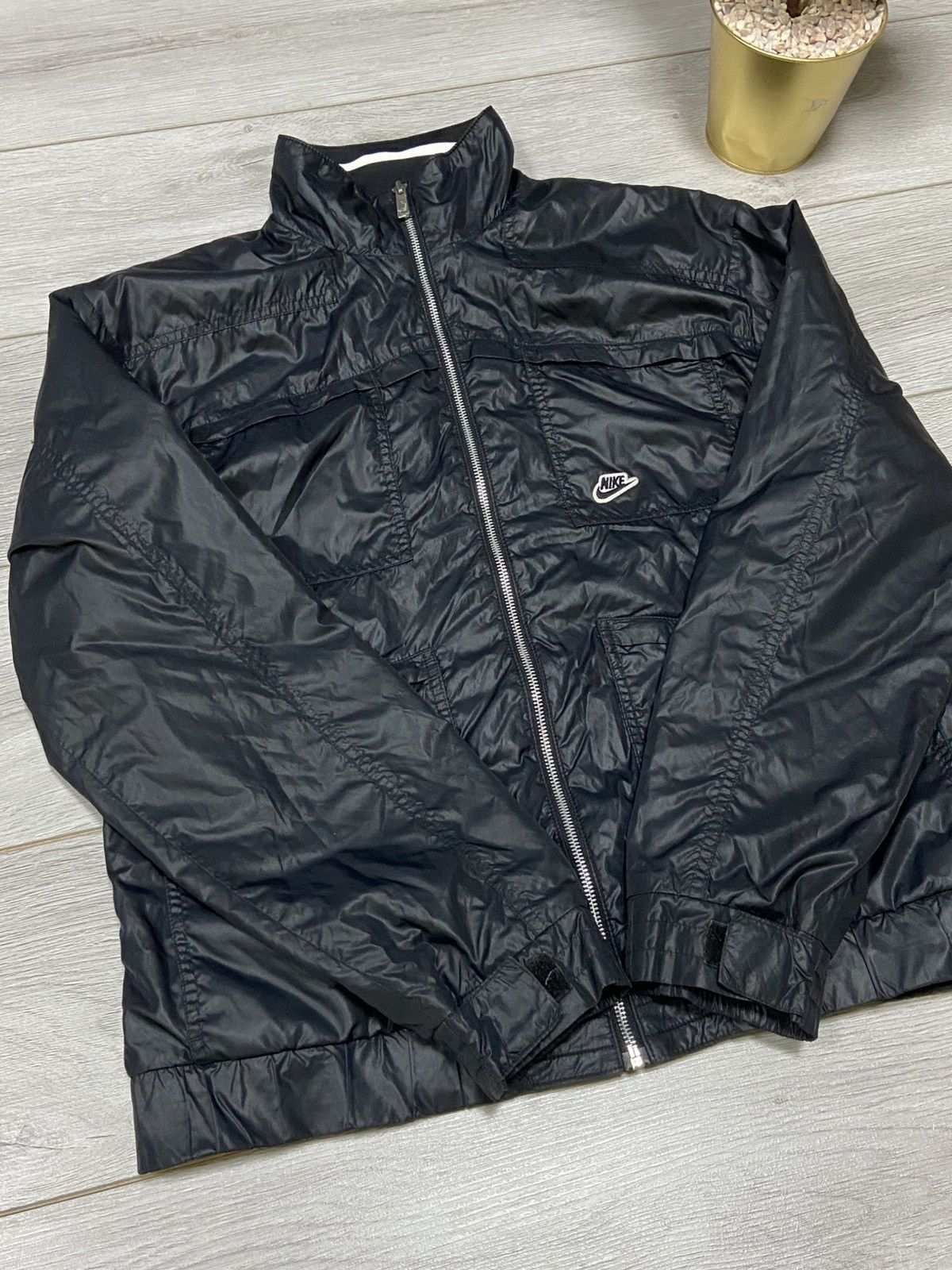 Vintage Nike vintage wet look jacket zip Size US L / EU 52-54 / 3 - 3 Thumbnail