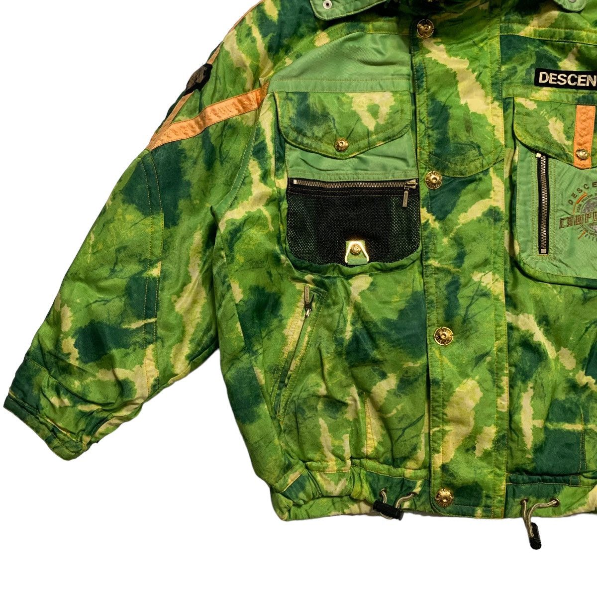 Descente Descente Green Camo Ski Jacket Size US L / EU 52-54 / 3 - 2 Thumbnail