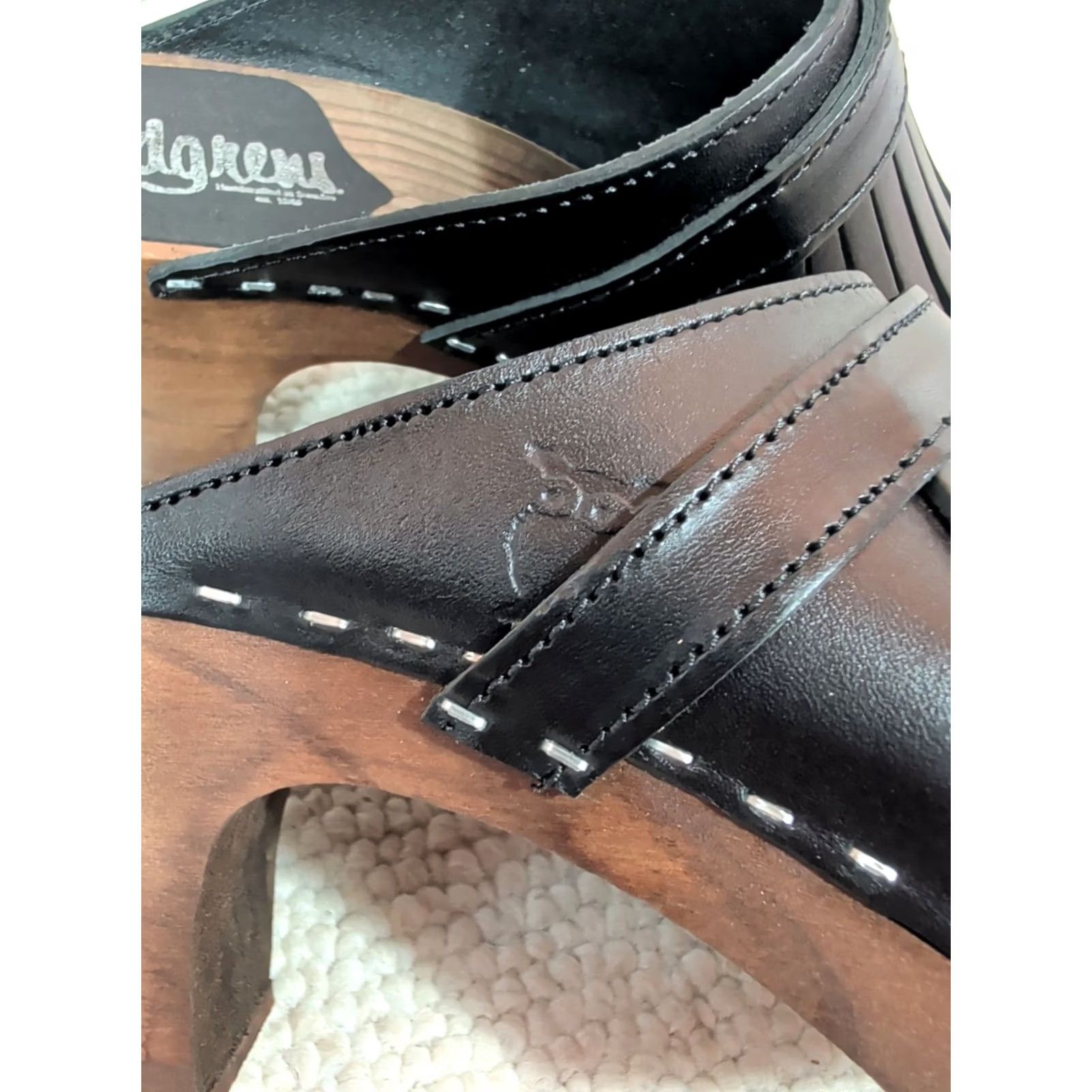 Vintage SANDGRENS Venice Clogs Mules Fringe Leather Black Wood Mid Heel Womens US 6 EU 36 Boho Casual Walking Handmade Shoes Slip On Contour Round Toe Size ONE SIZE - 5 Thumbnail