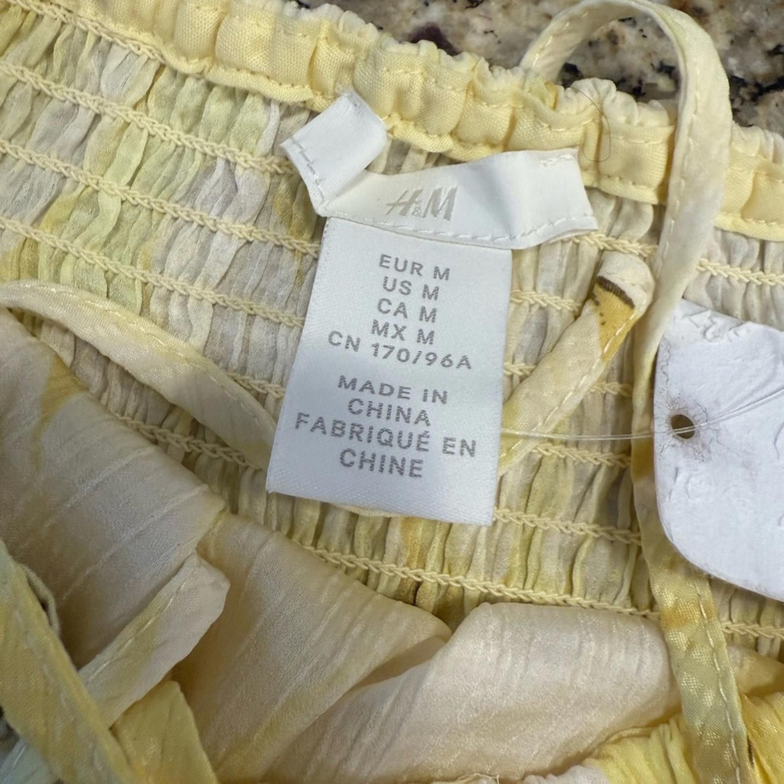 H&M H&M crop top yellow floral ruffled SZ M Size M / US 6-8 / IT 42-44 - 5 Thumbnail