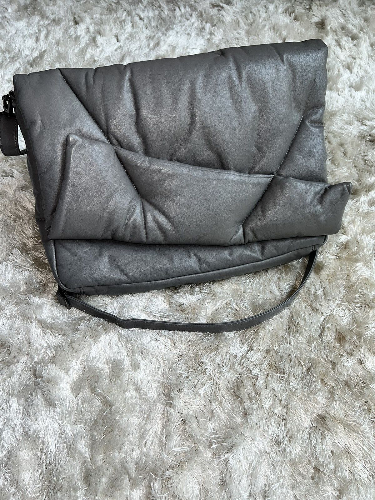 Yohji Yamamoto YOHIJI Yamamoto Gray Discord Medium Bag Size ONE SIZE - 3 Thumbnail