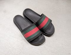 GUCCI Mens Supreme GG Bee Black Rubber Slides Sandals Sz UK 10, US 10.5 $475