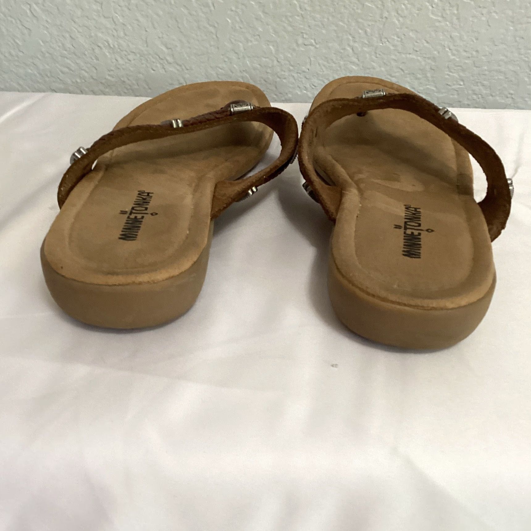 Minnetonka Minnetonka Sandal Thong Women’s 9 Brown Silverthorne Embellished Casual/Travel Bohemian Beach Size US 9 / IT 39 - 5 Thumbnail