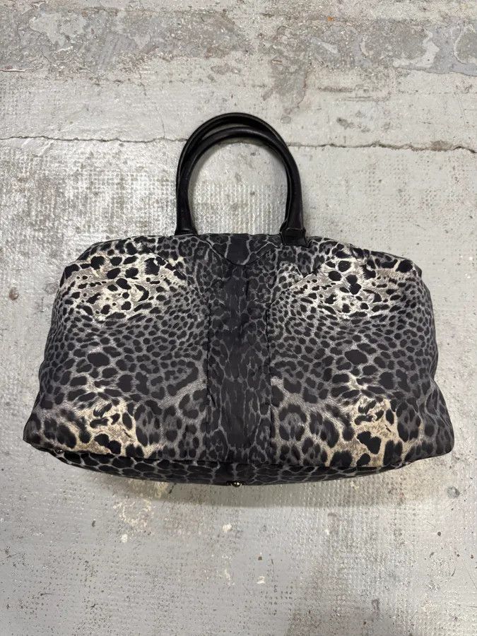 Yves Saint Laurent 2000s Yves Saint Laurent Easy Leopard Print Nylon Handle Bag Size ONE SIZE - 7 Thumbnail