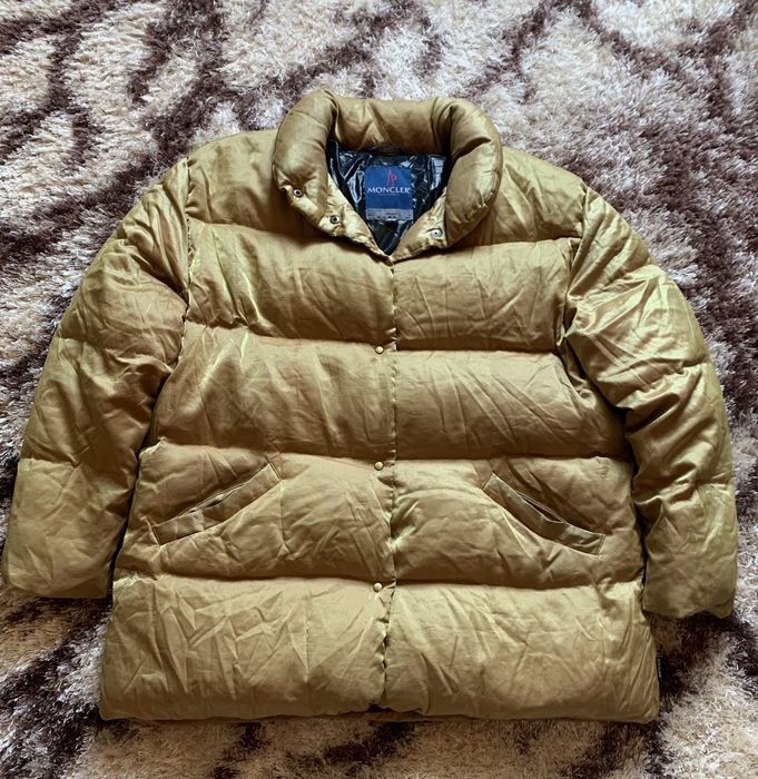 Moncler puffer 2024 jacket price