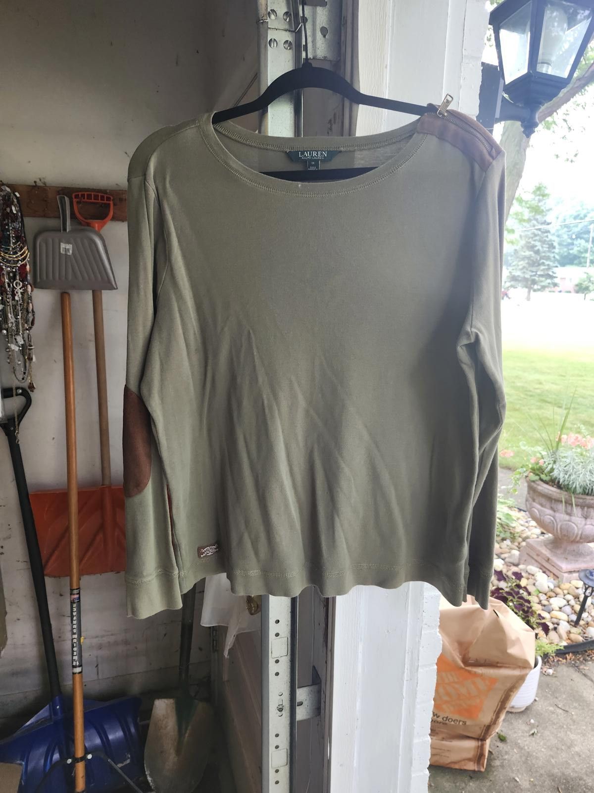 Polo Ralph Lauren Lauren. Tee Size XL / US 12-14 / IT 48-50 - 1 Thumbnail