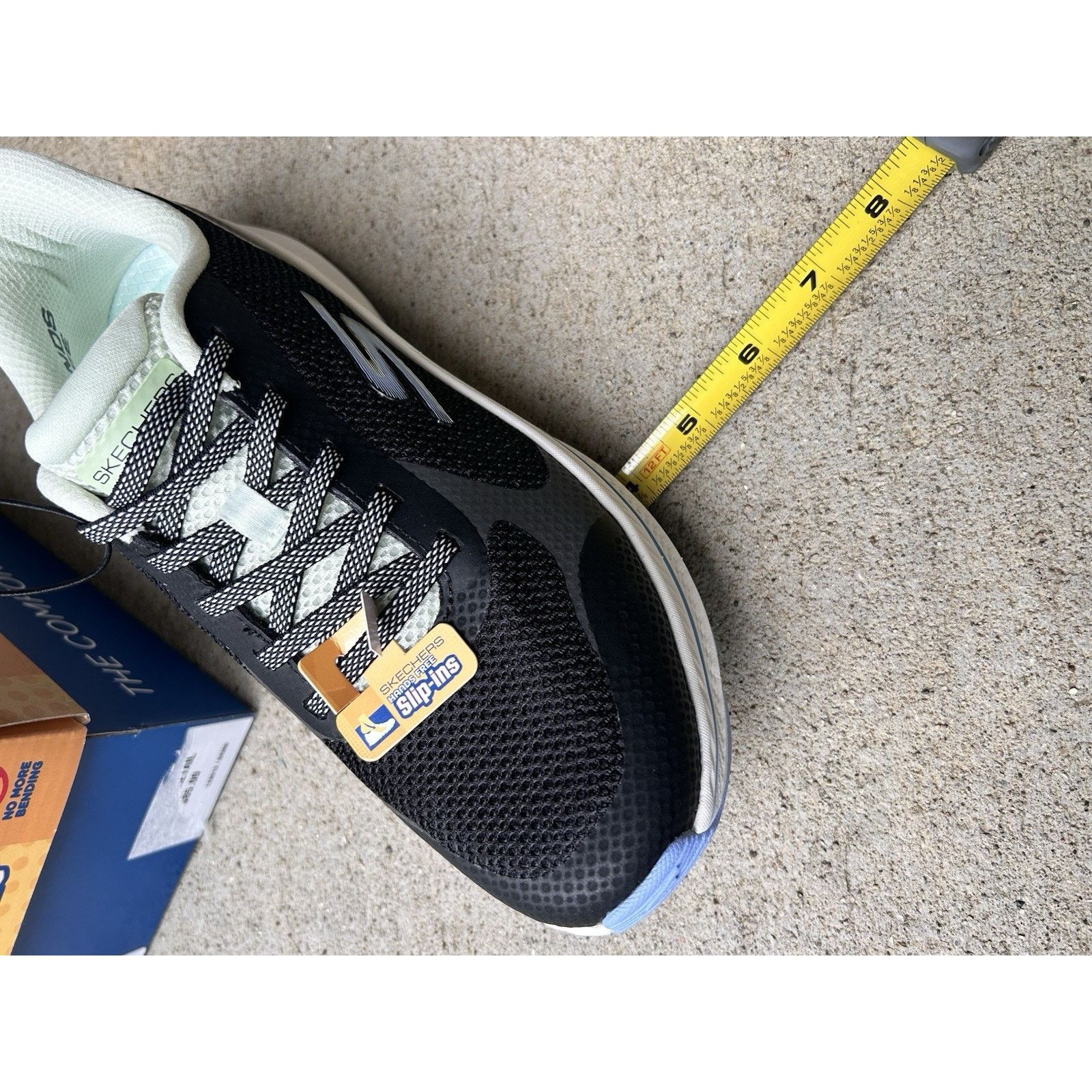SKECHERS Woman's Shoes SKECHERS Go Run 2.0 Captiva Slip-Ins Sz 9 Size US 9 / IT 39 - 7 Thumbnail