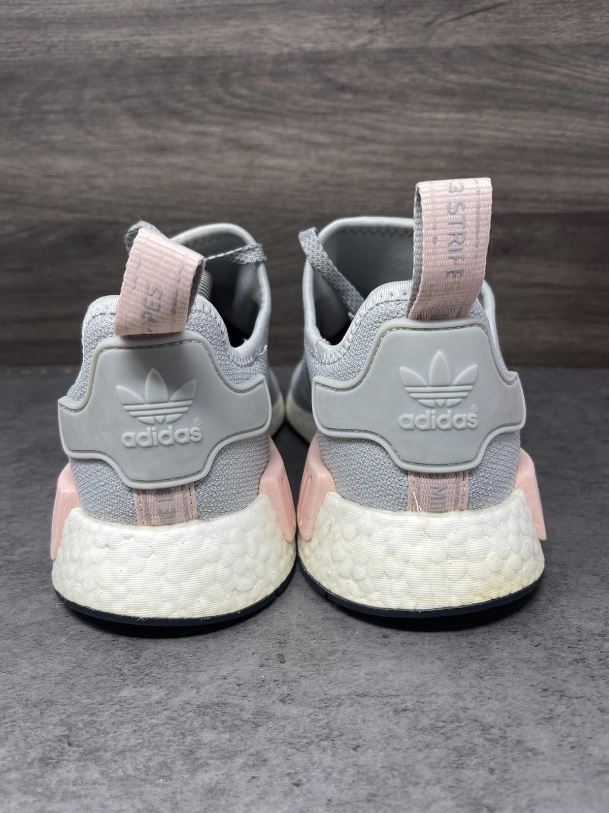 Adidas Adidas NMD R1 Sneakers Womens Size 10 Grey Pink Running Size US 10 / IT 40 - 6 Thumbnail