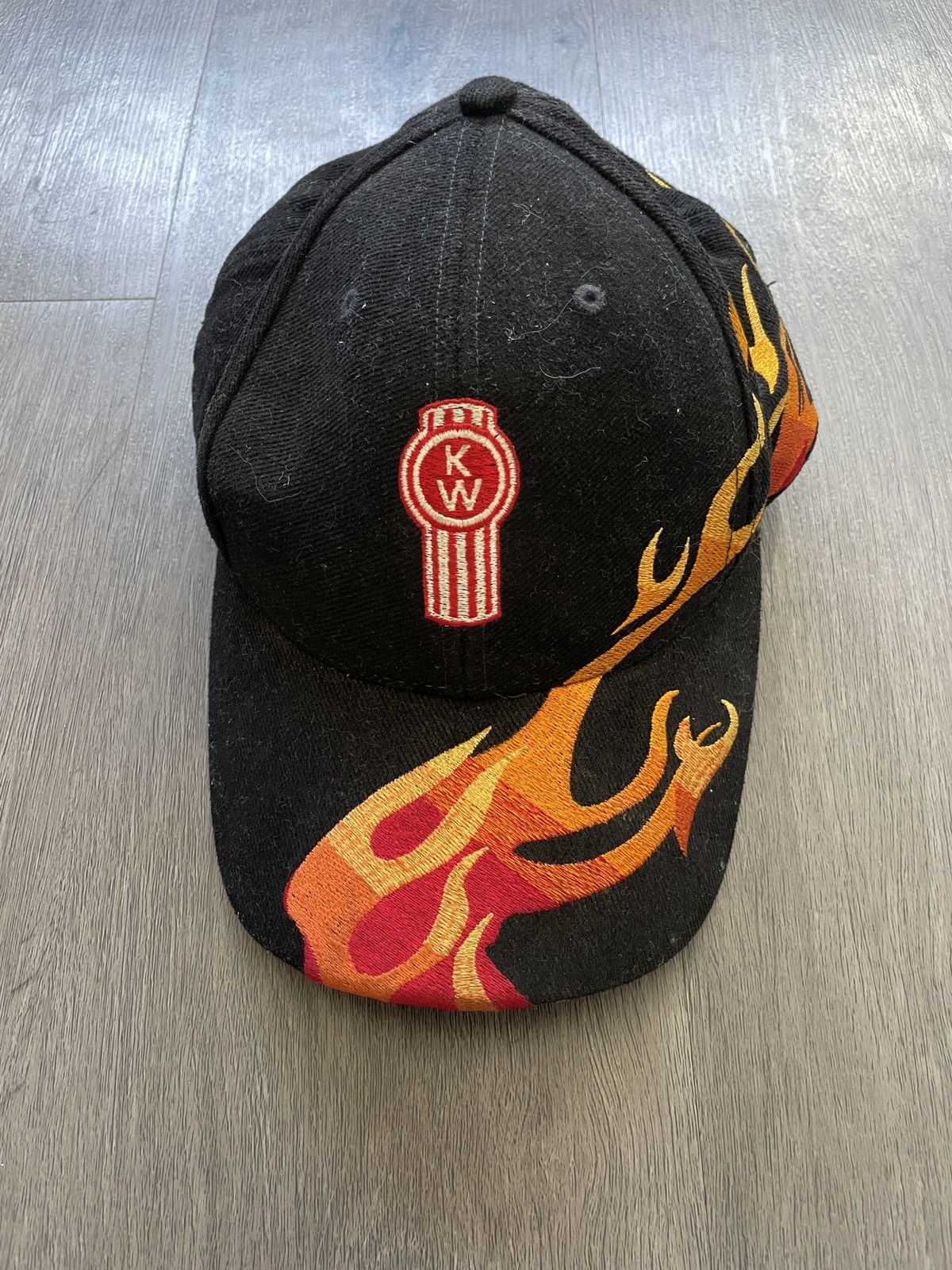 Vintage Y2K Kenworth Trucks Company “Flames” Logo Hat (Sz. OS) Size ONE SIZE - 1 Thumbnail