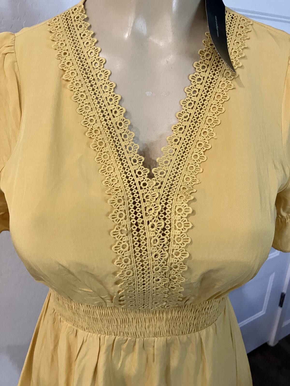 Other NWT Topshop Yellow Lace Trim Smocked Waist Dress Size XS / US 0-2 / IT 36-38 - 5 Thumbnail