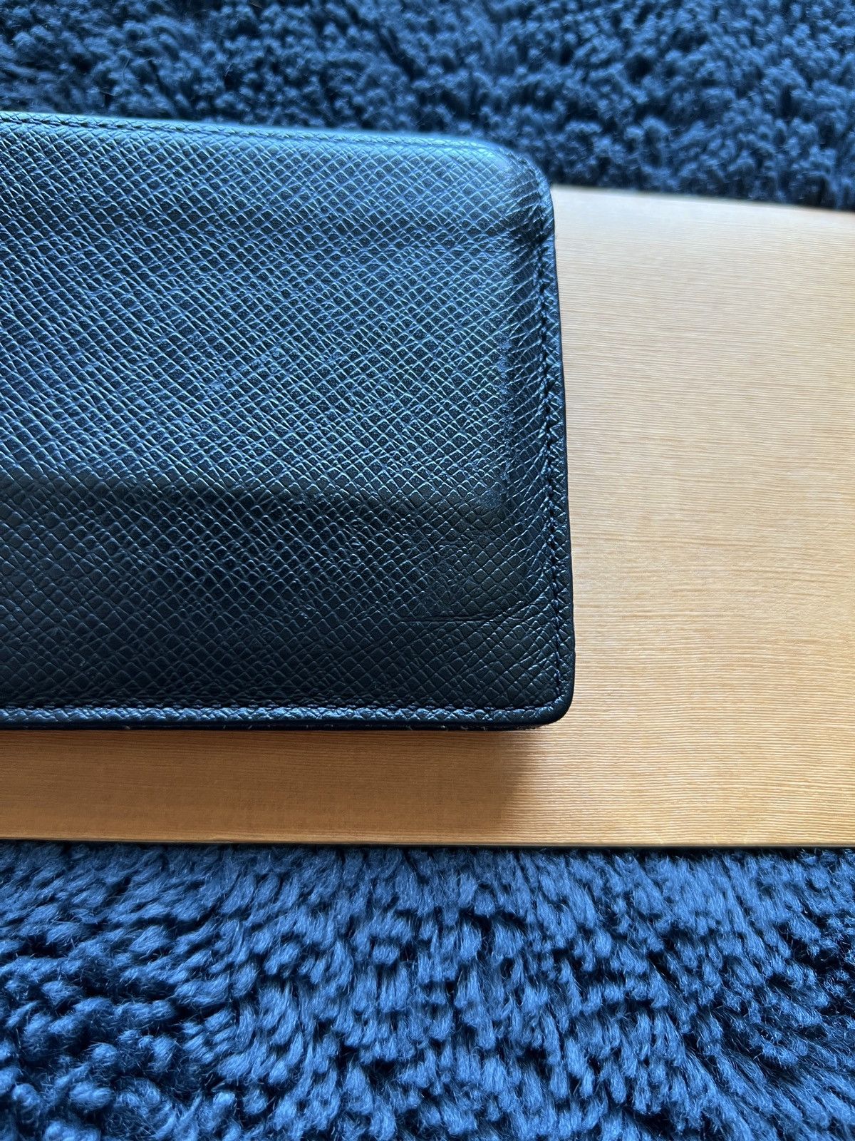 Louis Vuitton Taiga Wallet Size ONE SIZE - 3 Thumbnail